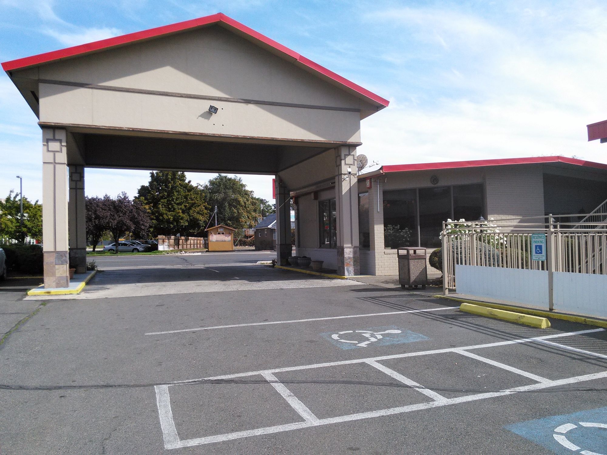 Yakima Valley Inn
