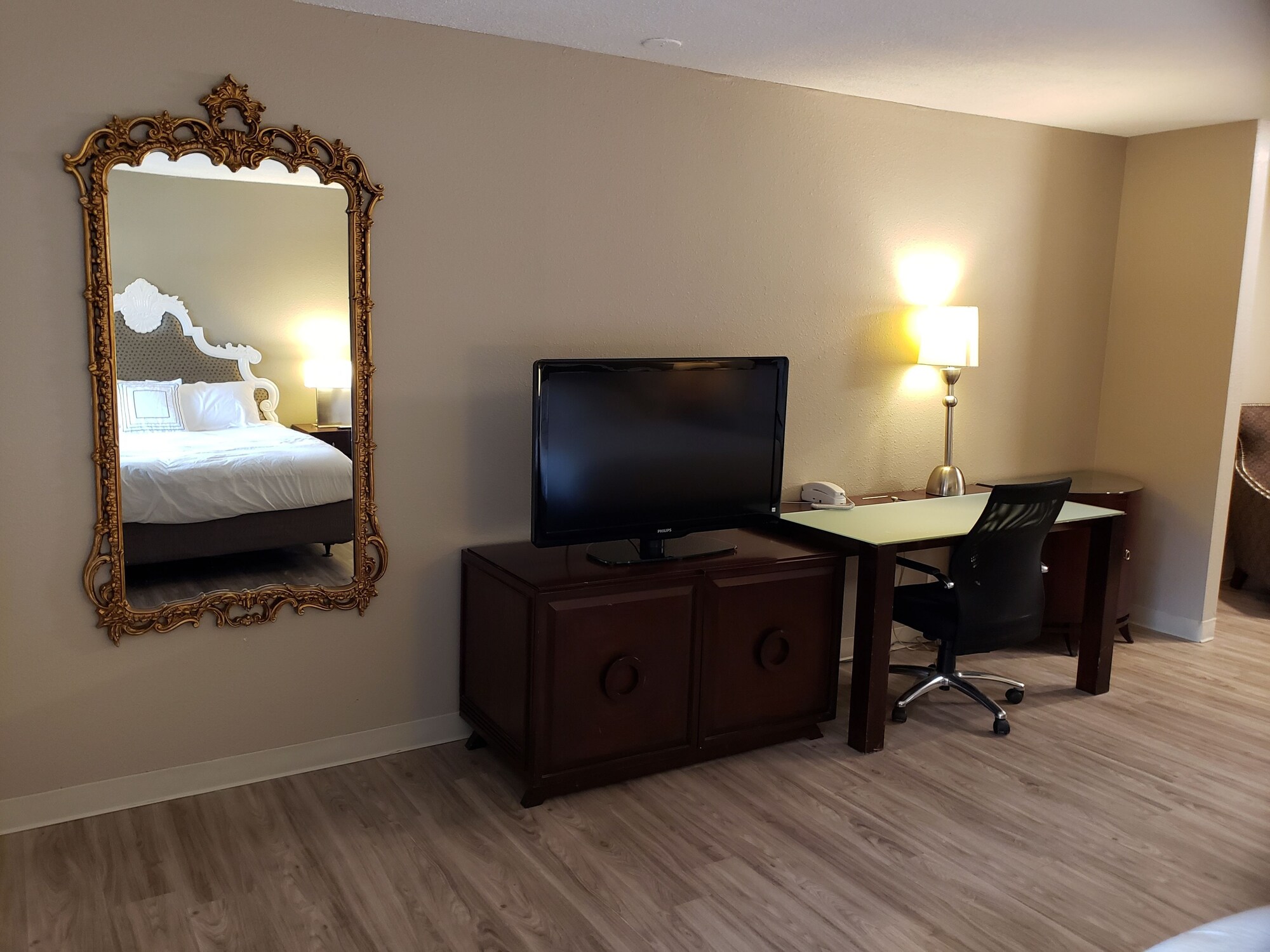 Yakima Valley Inn