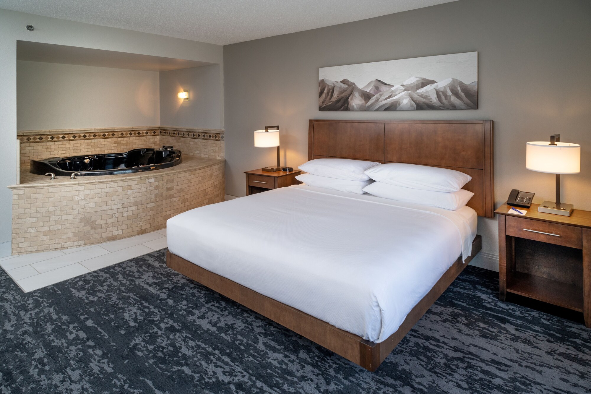 Delta Hotels Huntington Mall