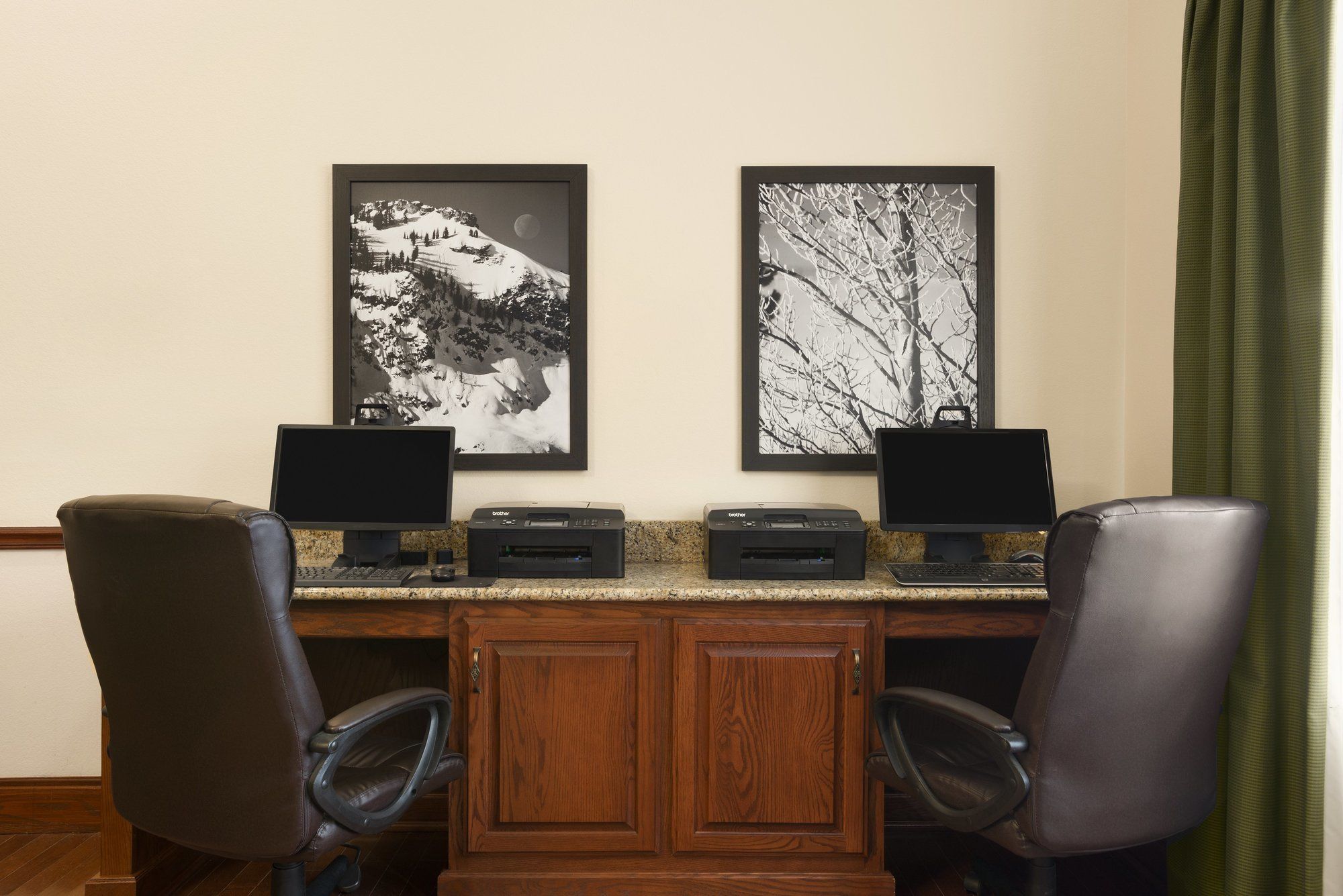 Country Inn & Suites by Radisson, Beckley, WV