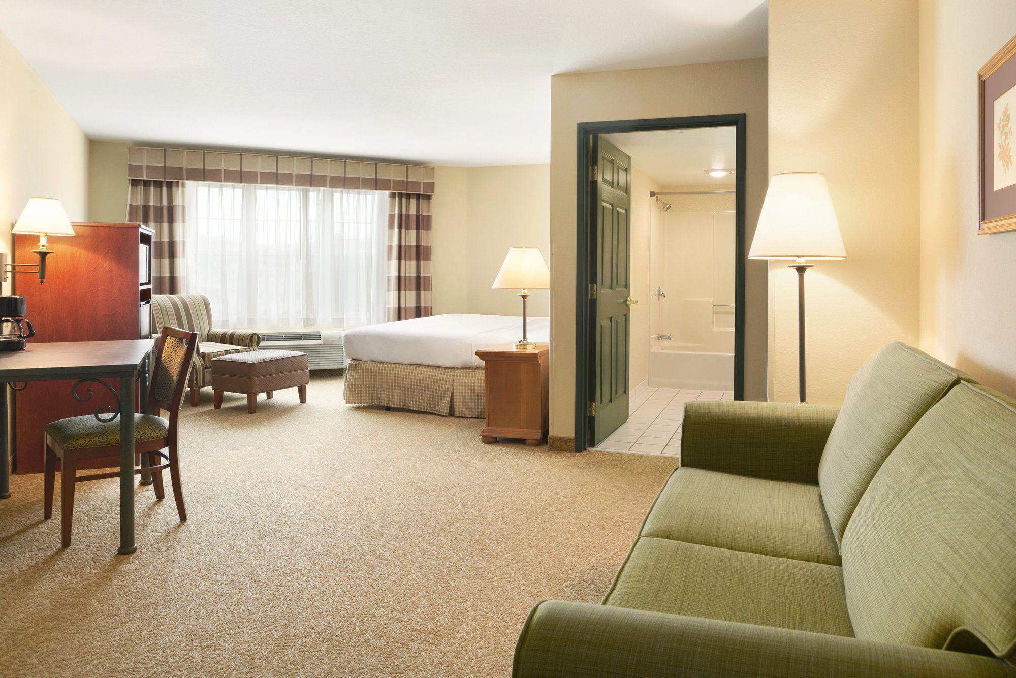 Country Inn & Suites by Radisson, Beckley, WV