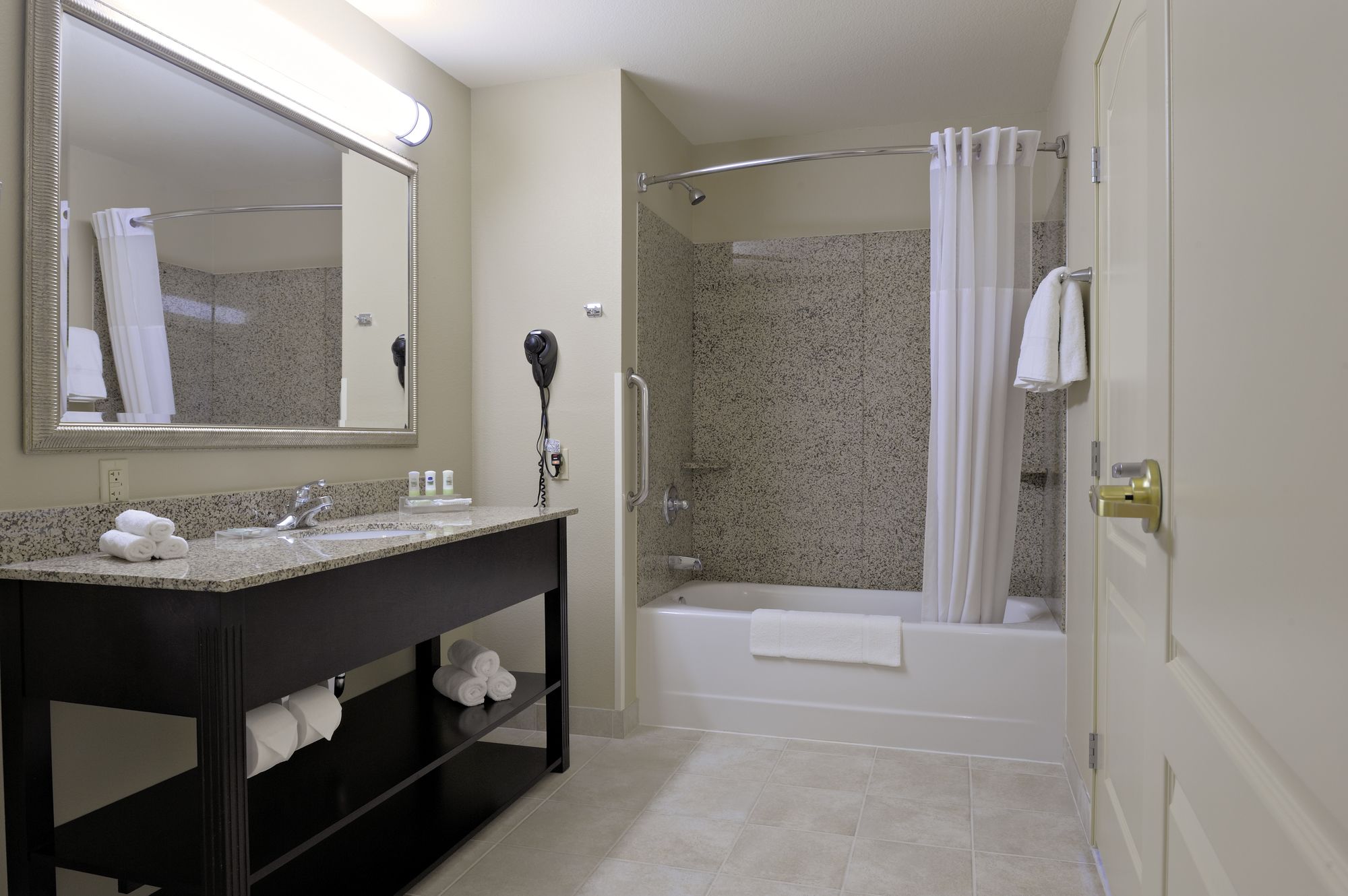 Country Inn & Suites by Radisson, Beckley, WV