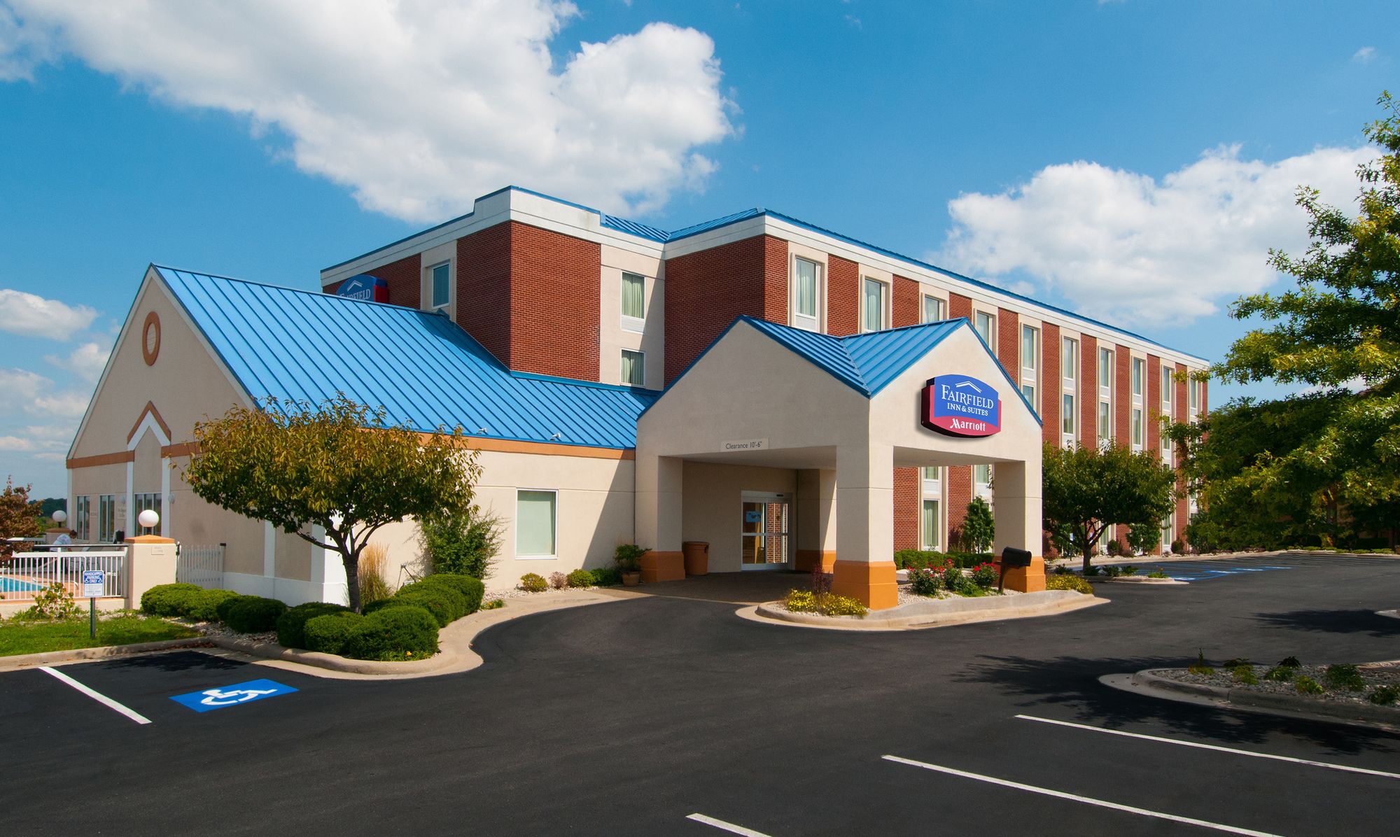 Best Western Plus Beckley Inn