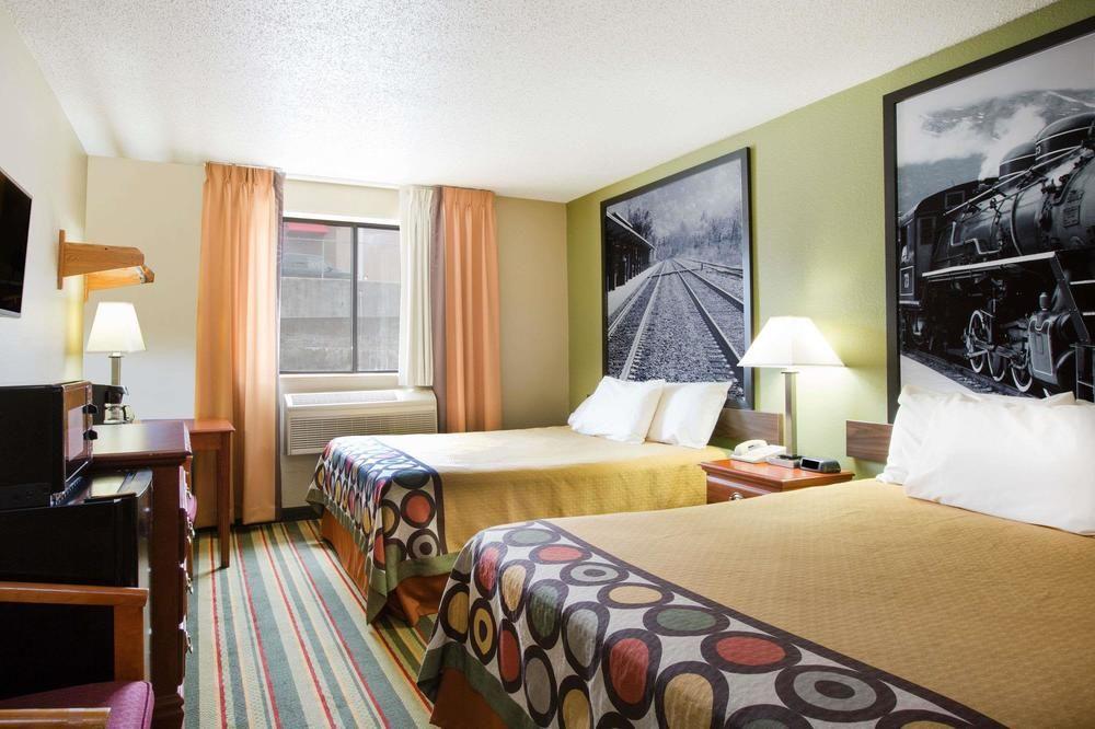 Super 8 by Wyndham Beckley