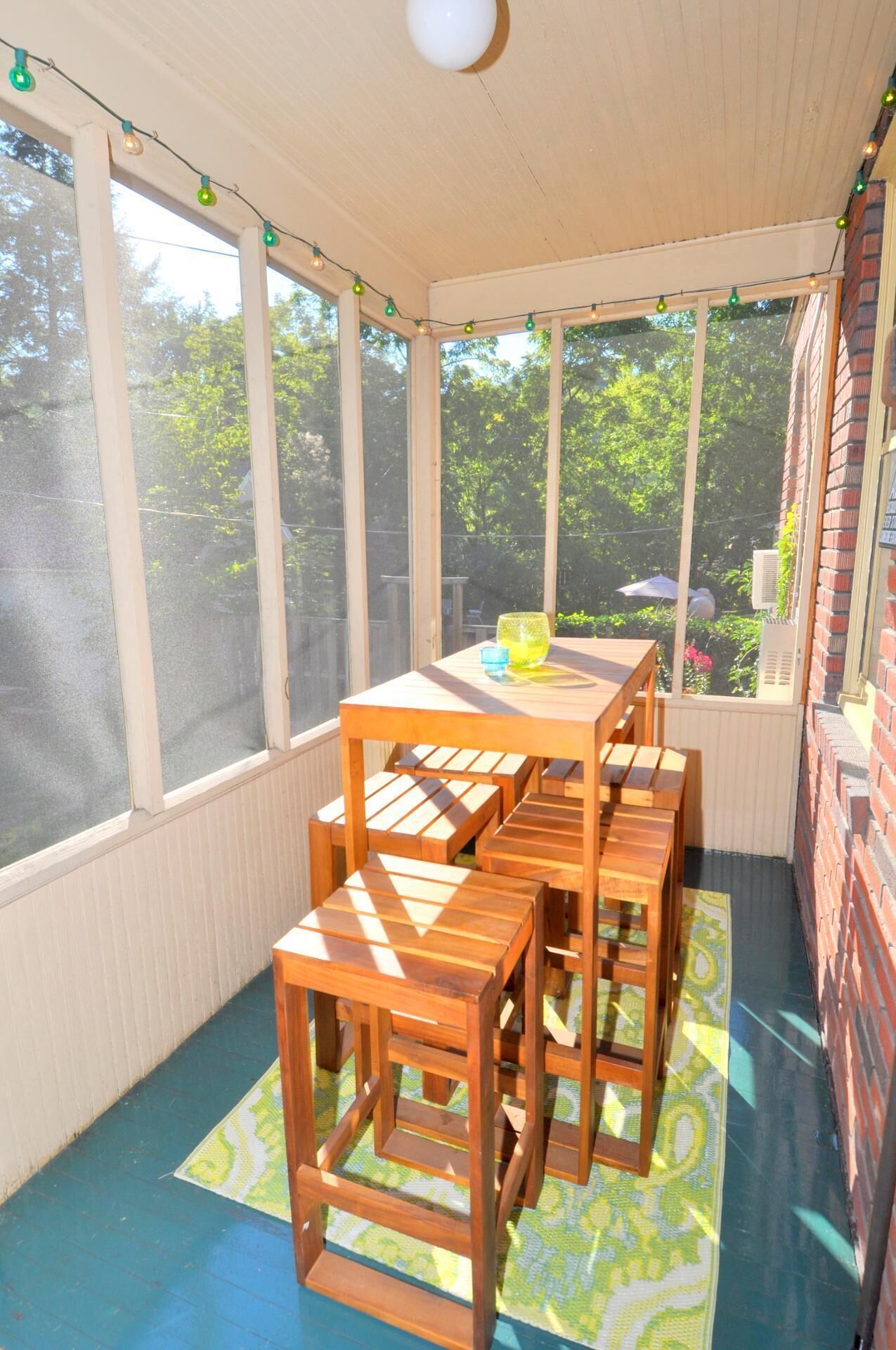 Aunt Beas Bungalow - Right In Town