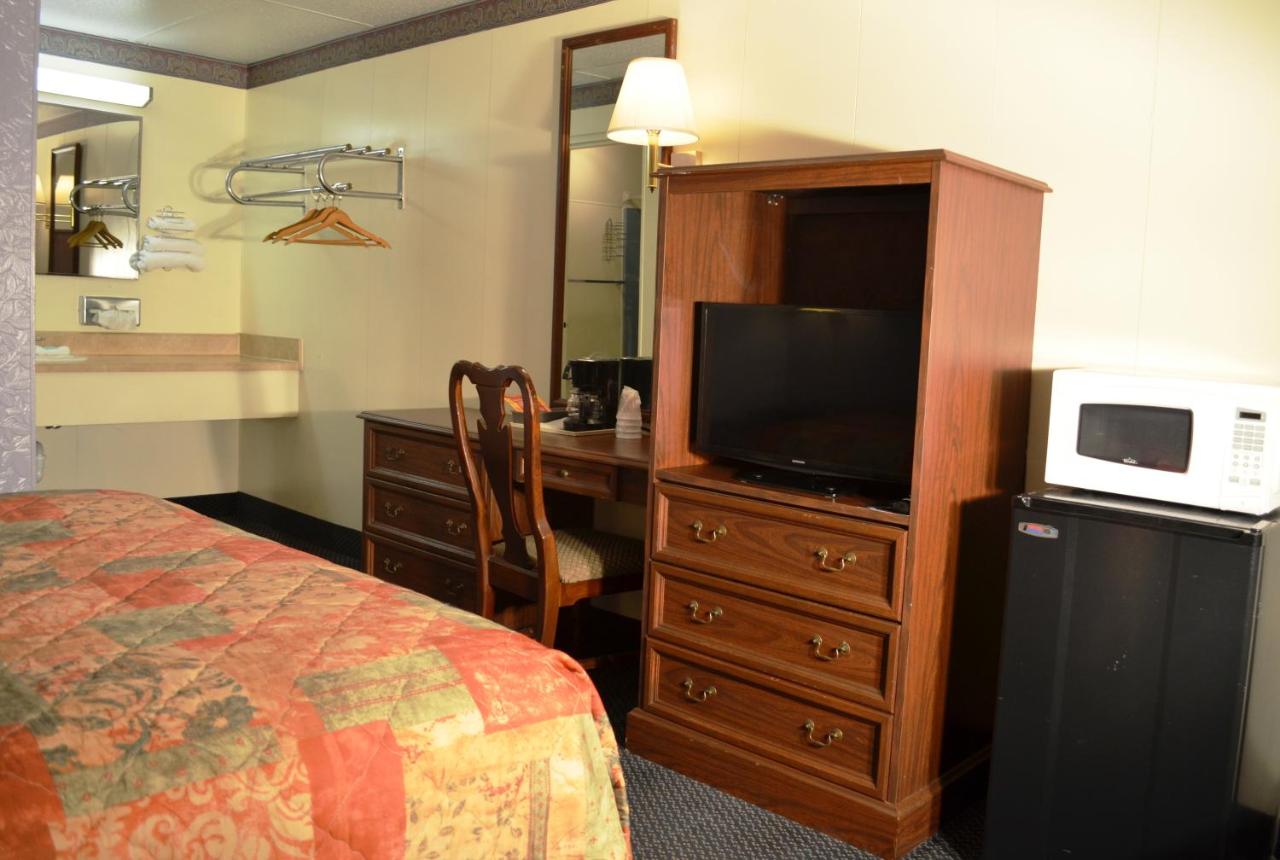 Economy Inn