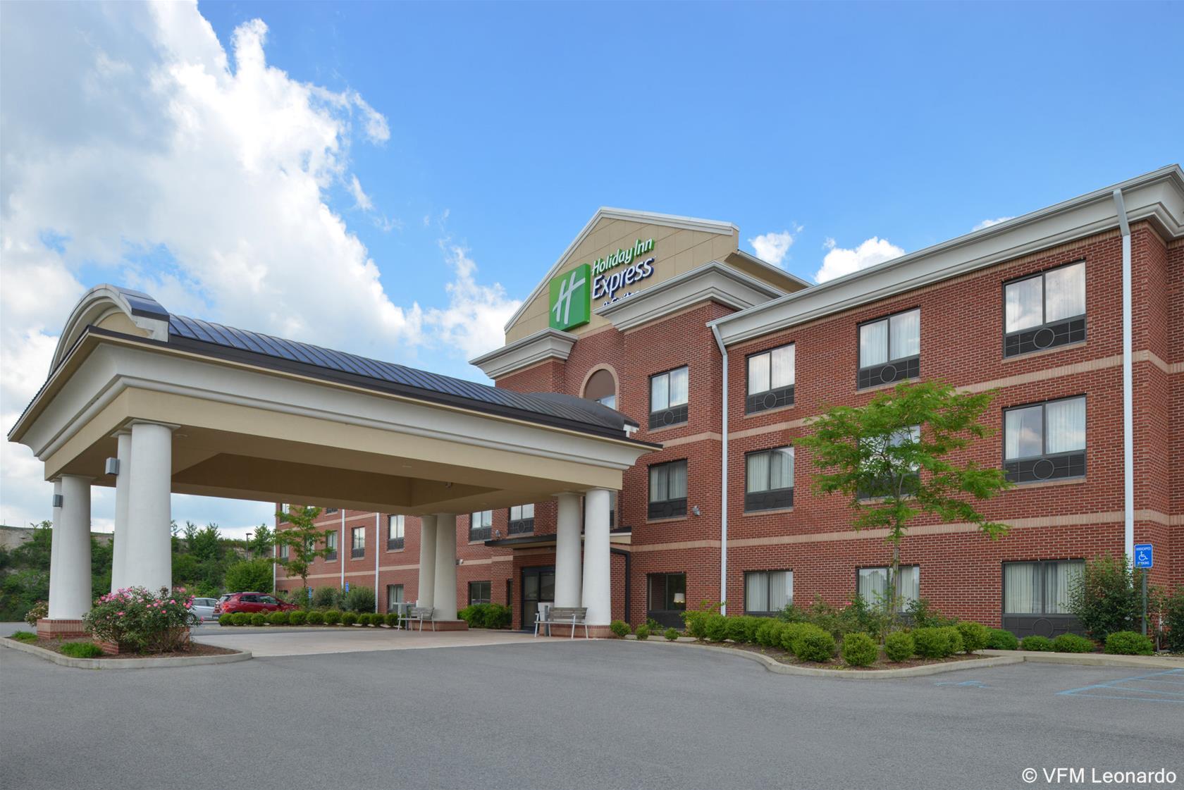 Holiday Inn Express Hotel & Suites Bridgeport