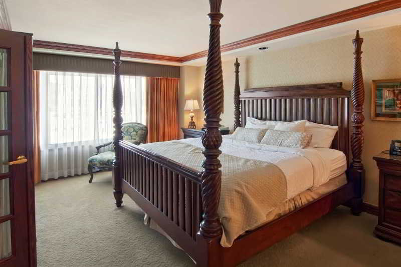 Embassy Suites Charleston