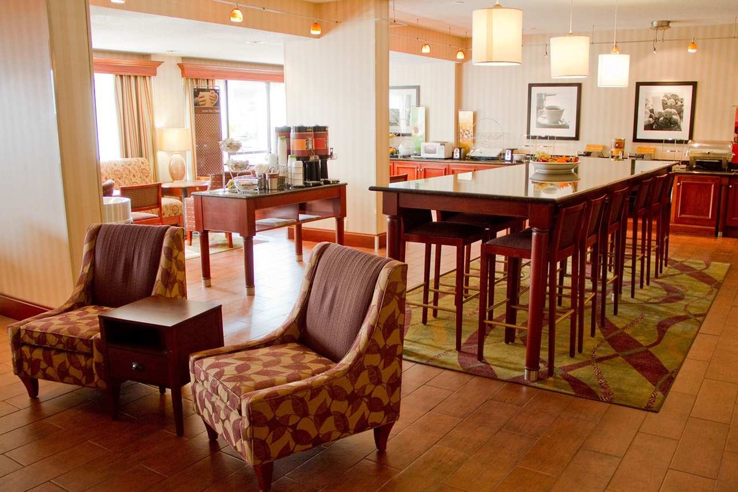 Hampton Inn Charleston Downtown - Civic Center