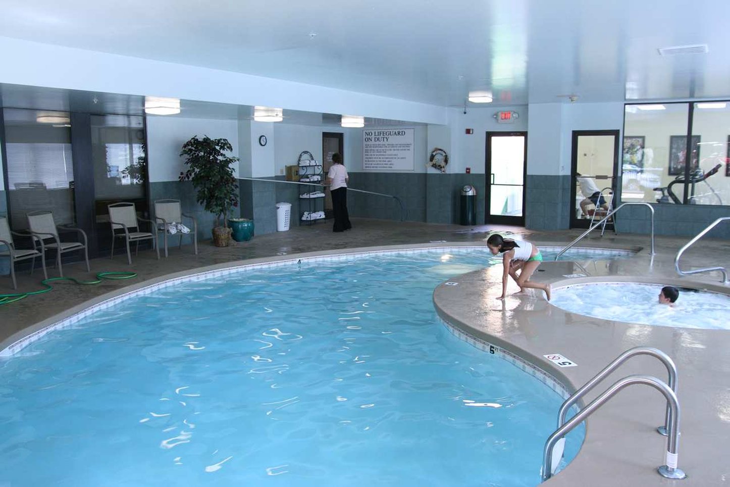 Hampton Inn Charleston Downtown - Civic Center