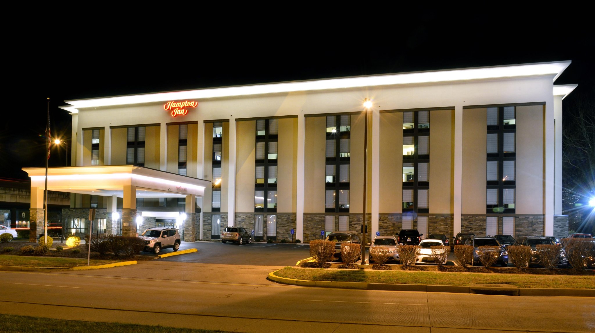 Hampton Inn Charleston Downtown - Civic Center