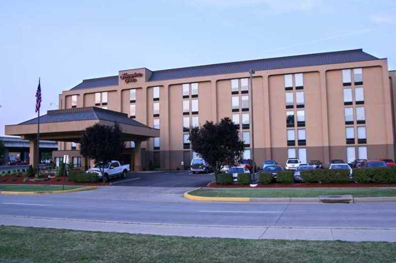 Hampton Inn Charleston Downtown - Civic Center