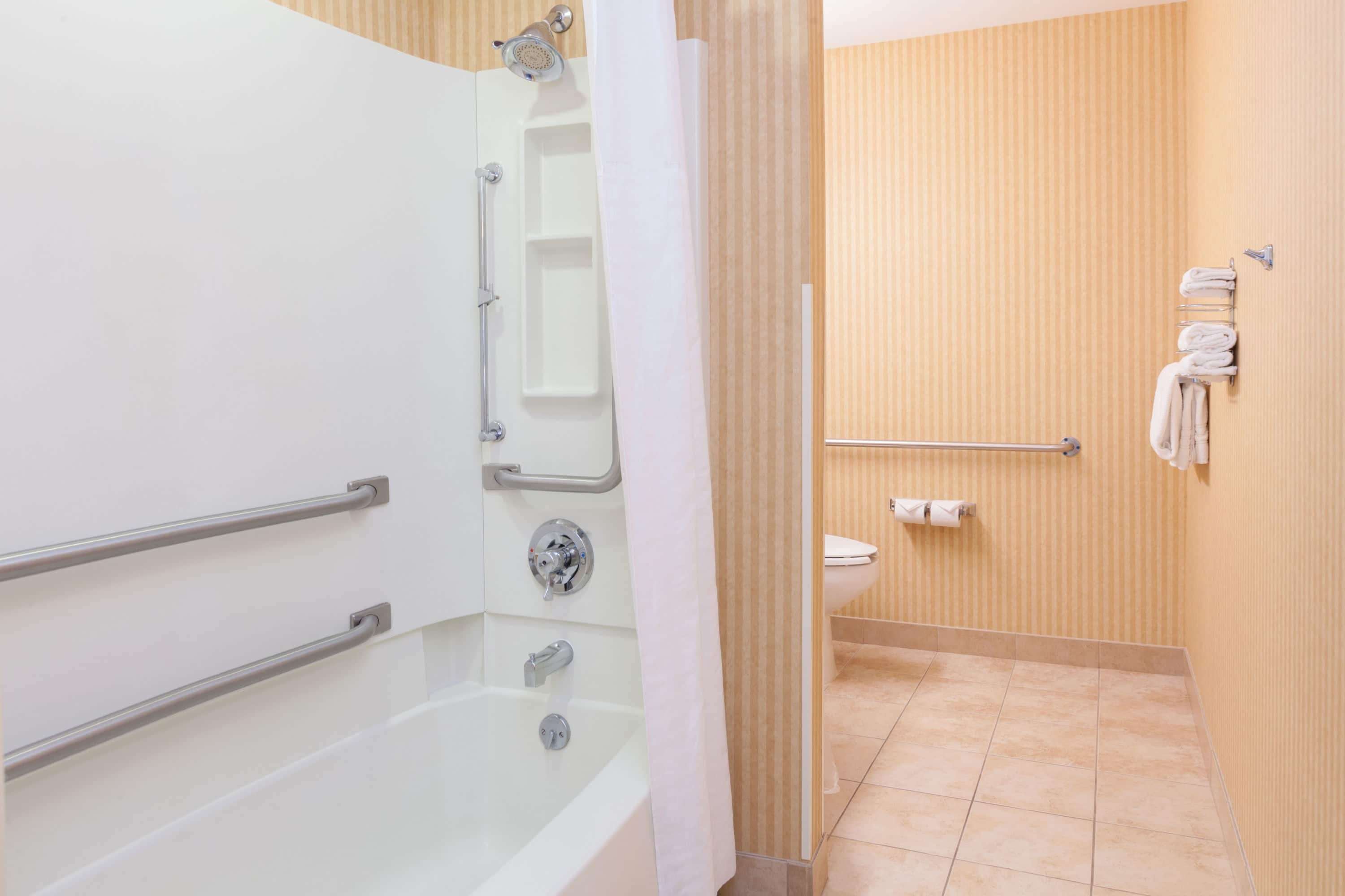 Microtel Inn & Suites by Wyndham Charleston WV