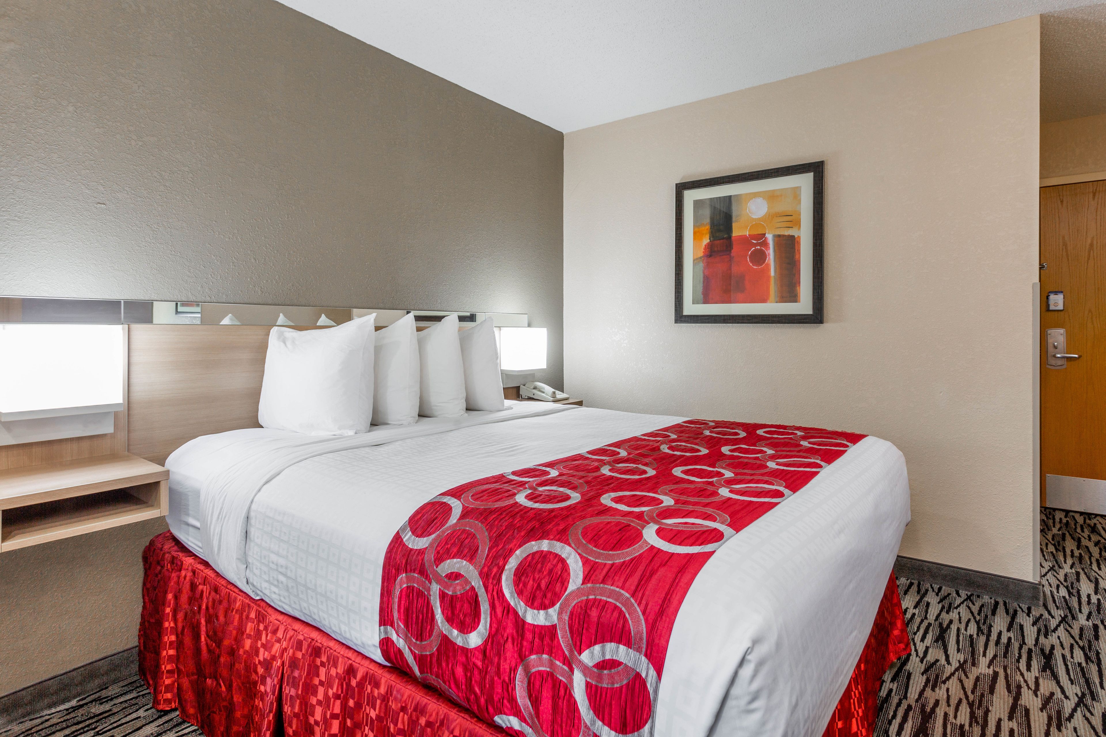 Microtel Inn & Suites by Wyndham Charleston WV