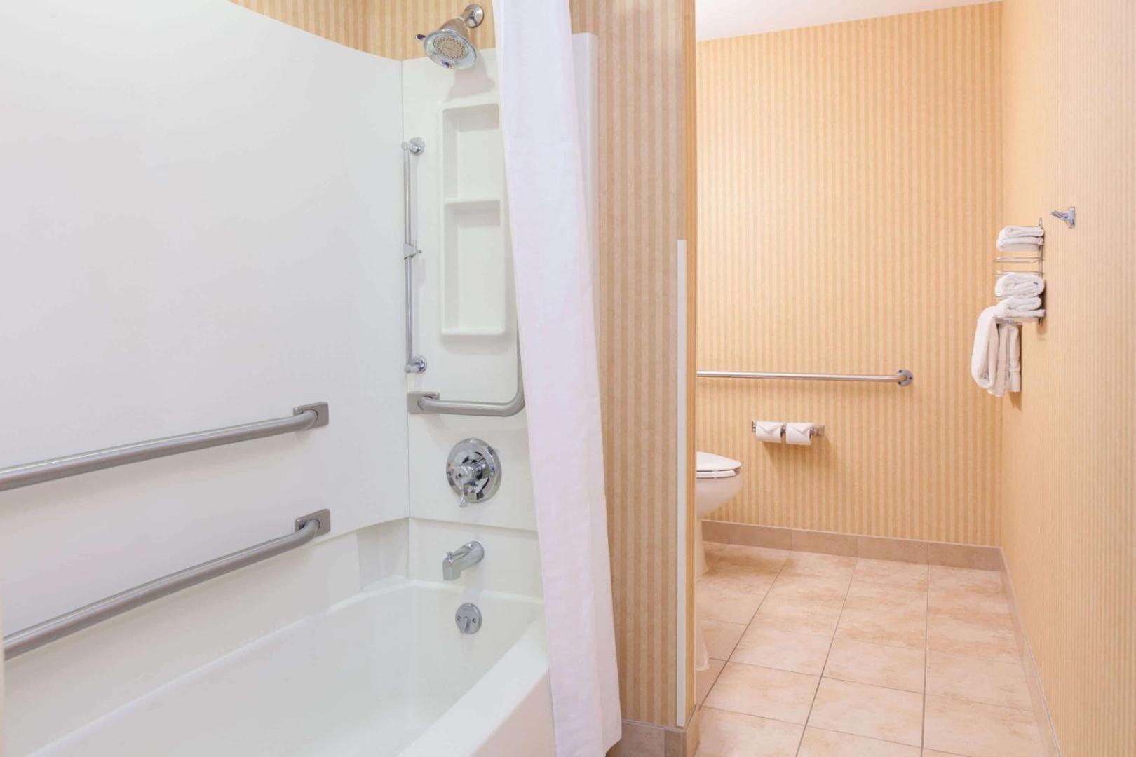 Microtel Inn & Suites by Wyndham Charleston WV