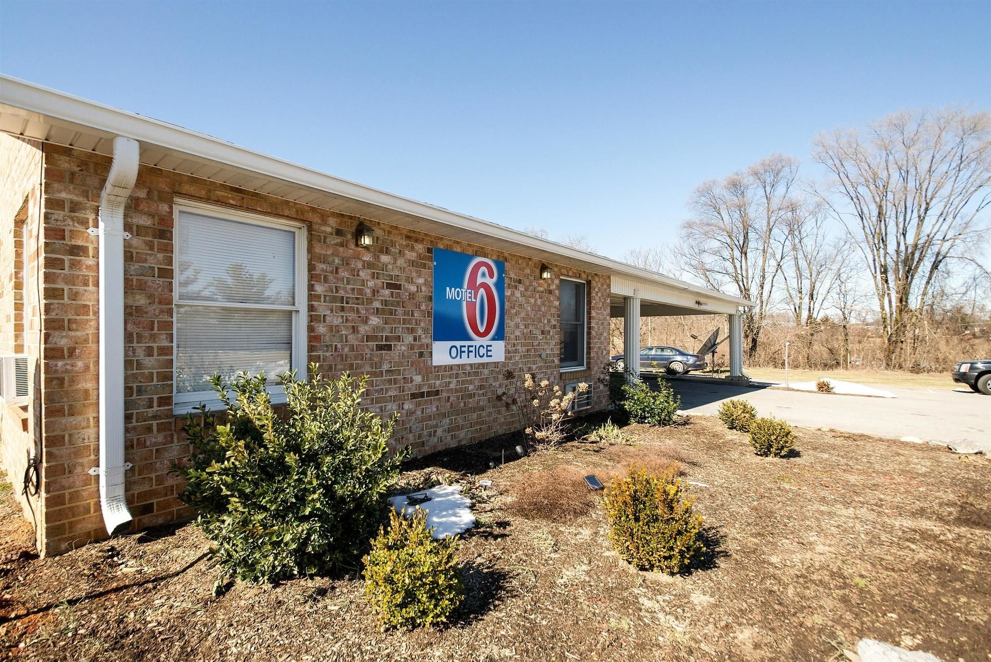 Motel 6 Charles Town