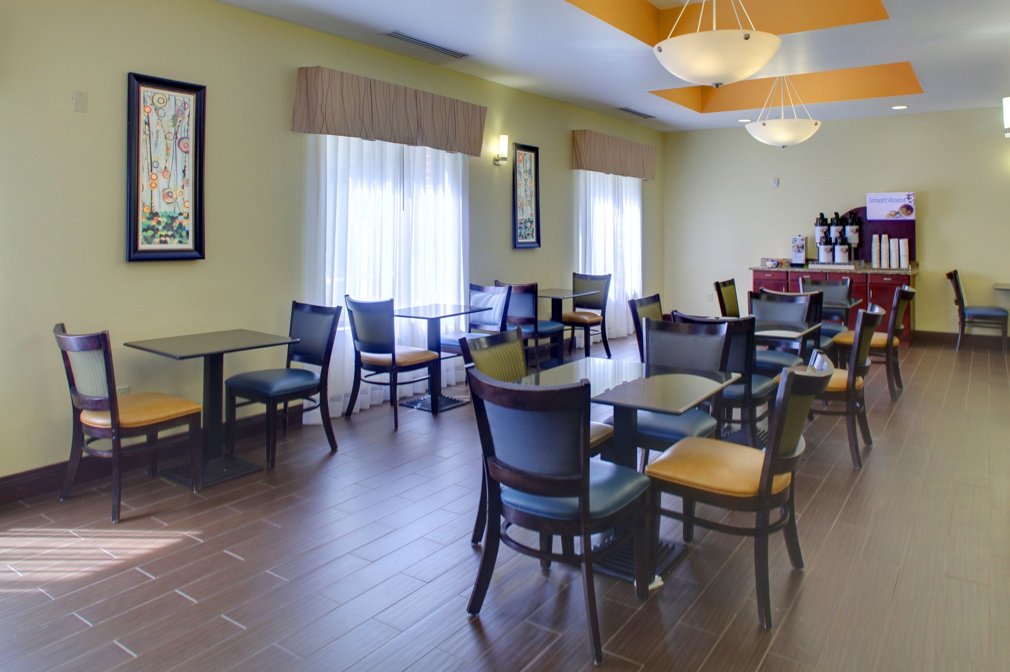 Holiday Inn Express Cross Lanes