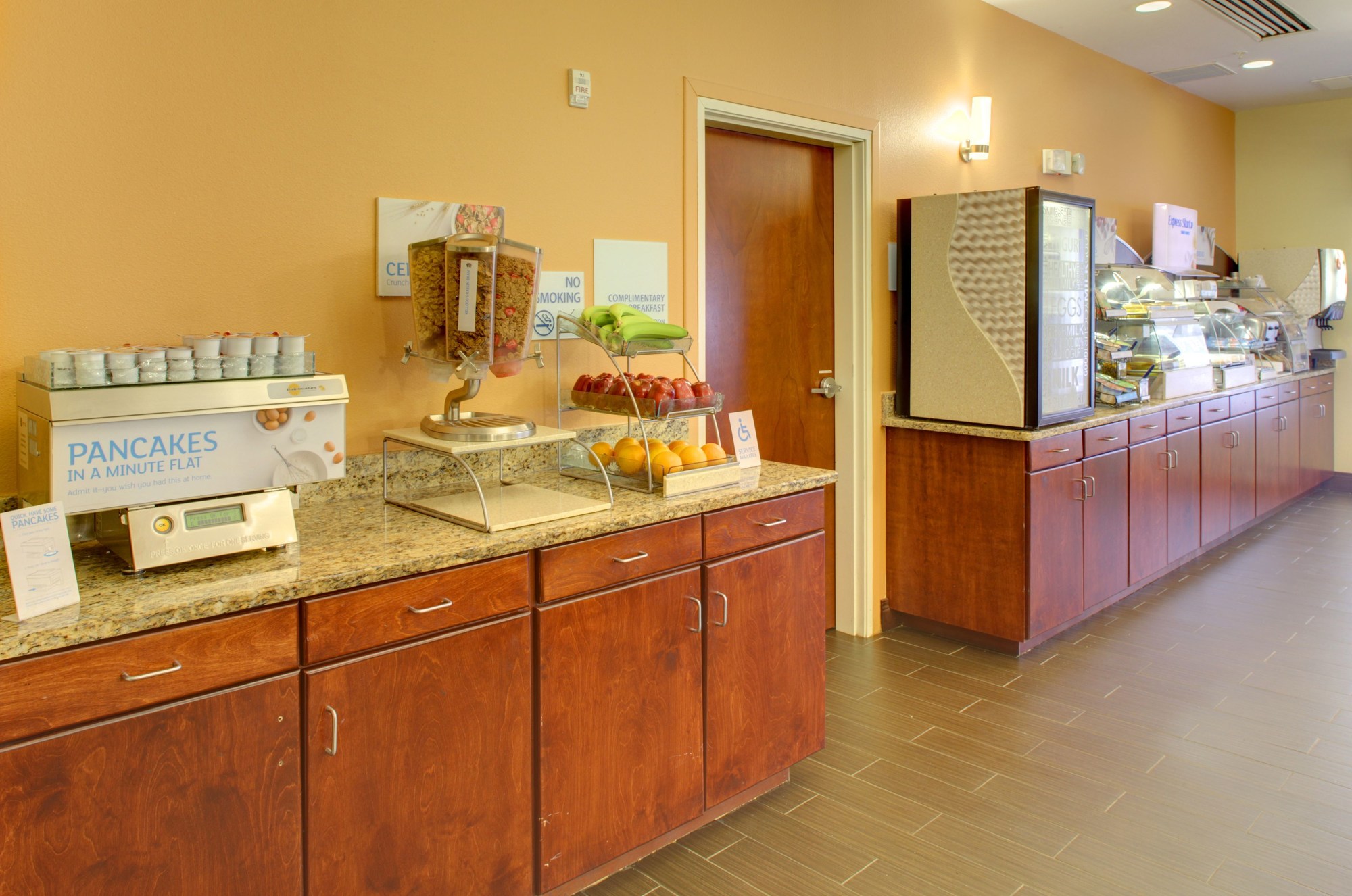 Holiday Inn Express Cross Lanes