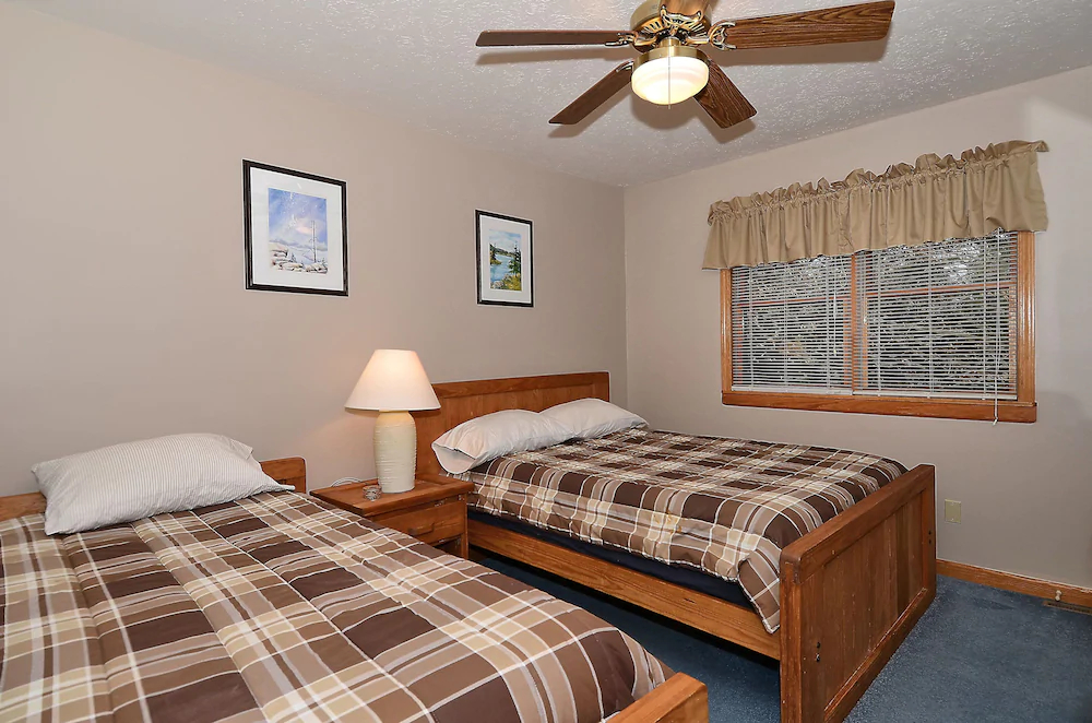 Winterberry Lodge