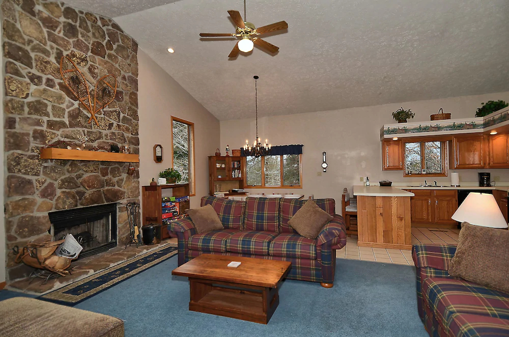 Winterberry Lodge