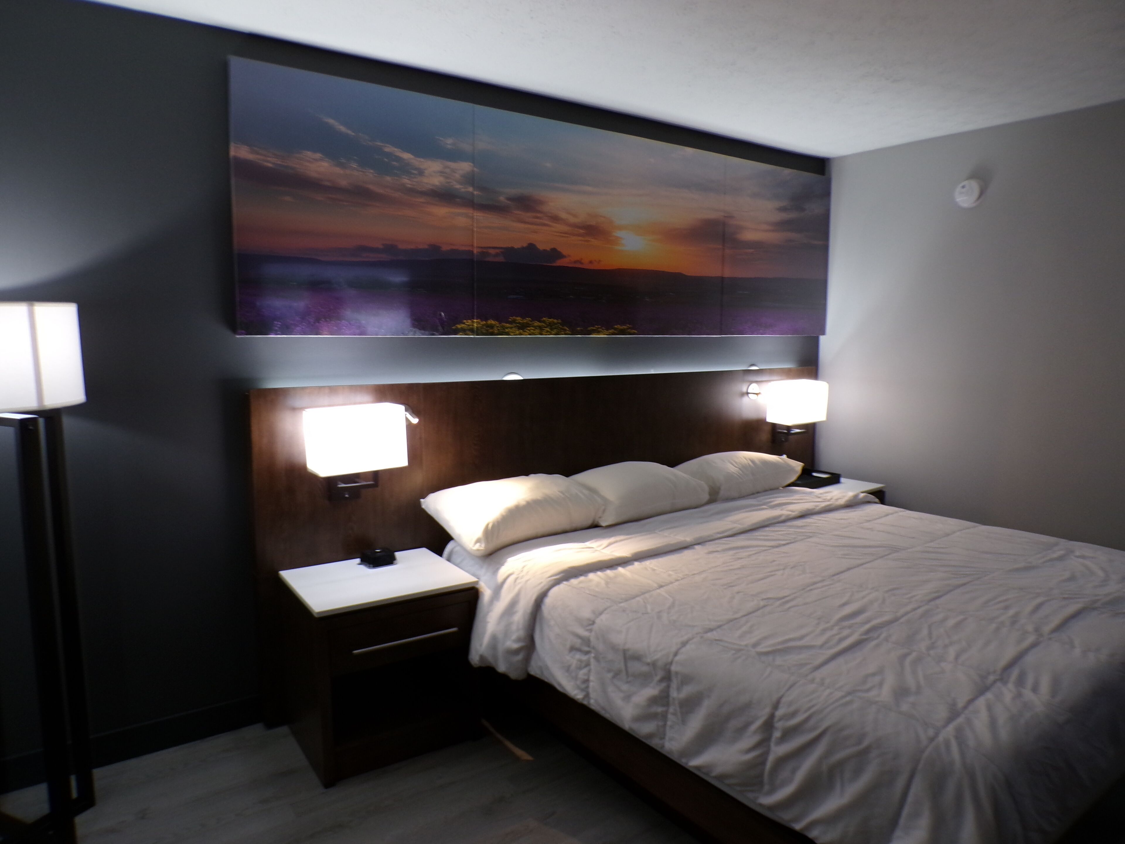 Luxor Inn & Suites, a Travelodge by Wyndham