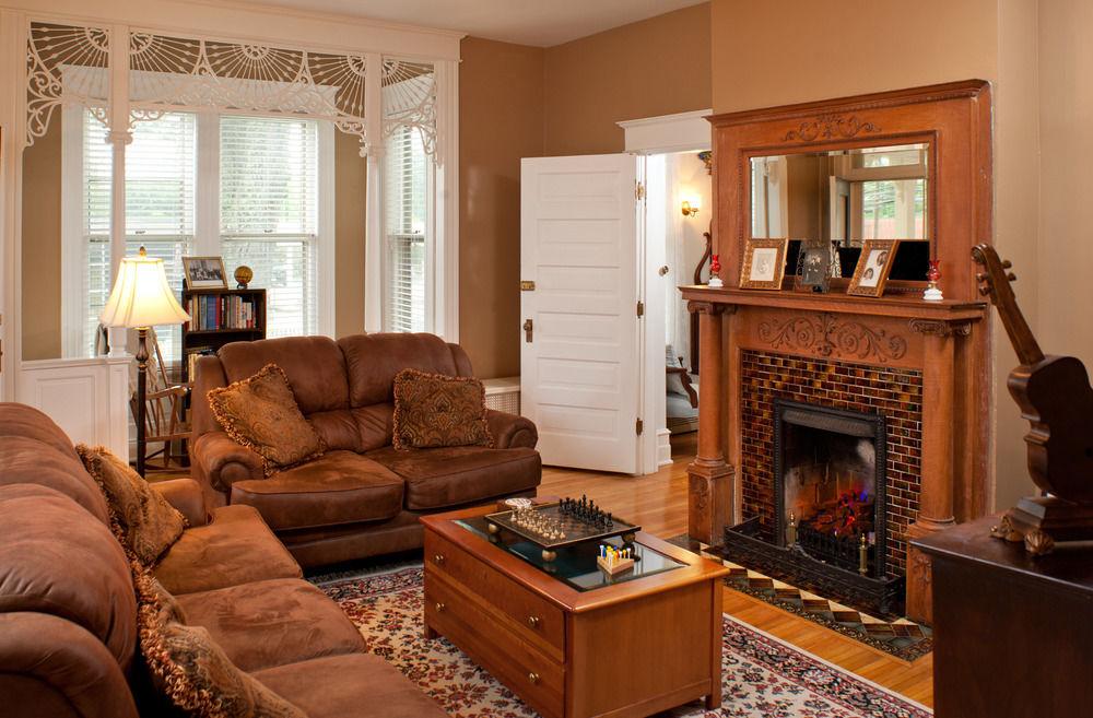 The Morris Harvey House