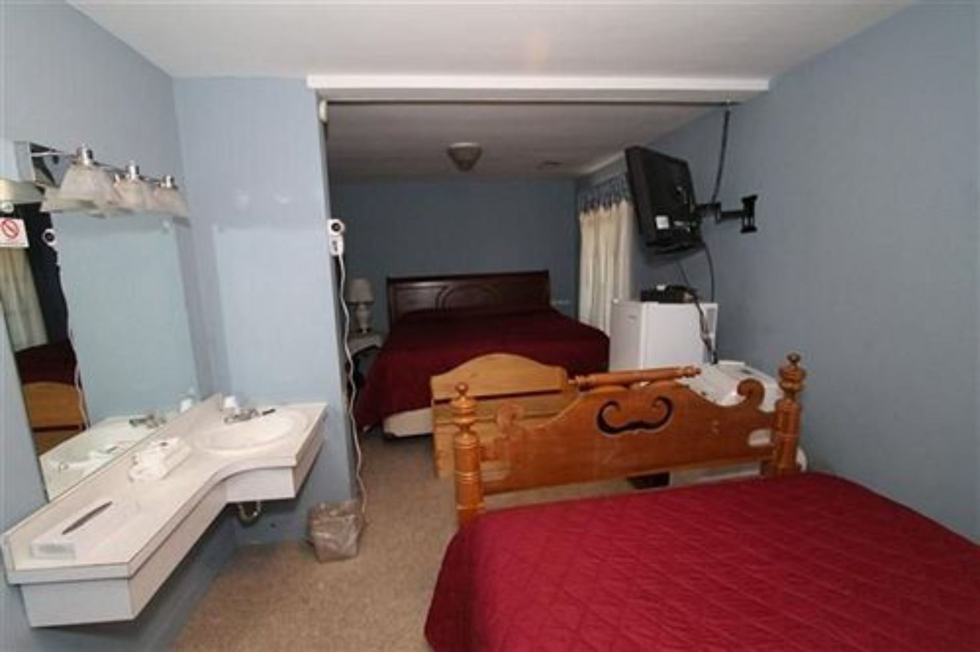 The Preston County Inn