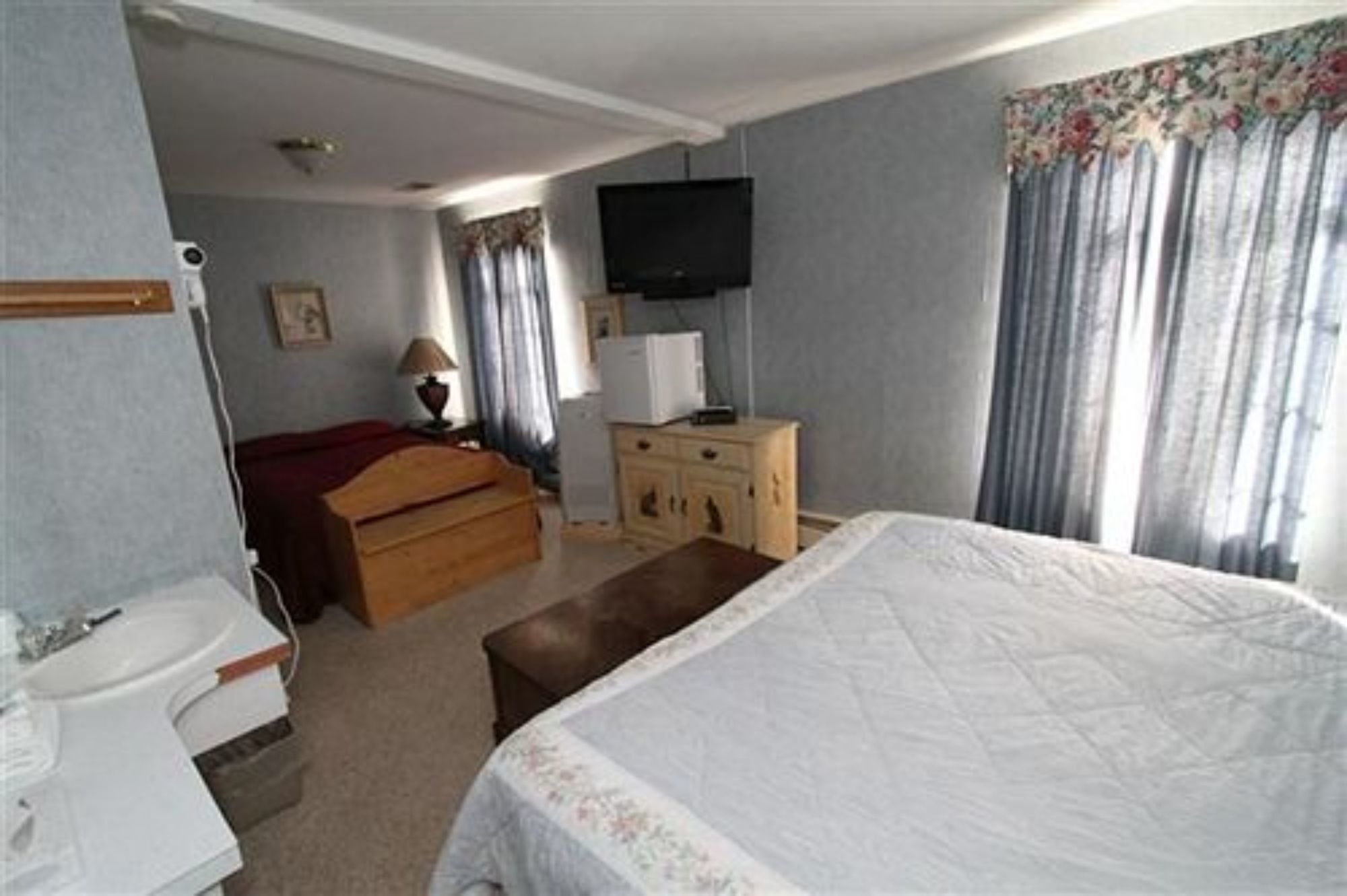 The Preston County Inn