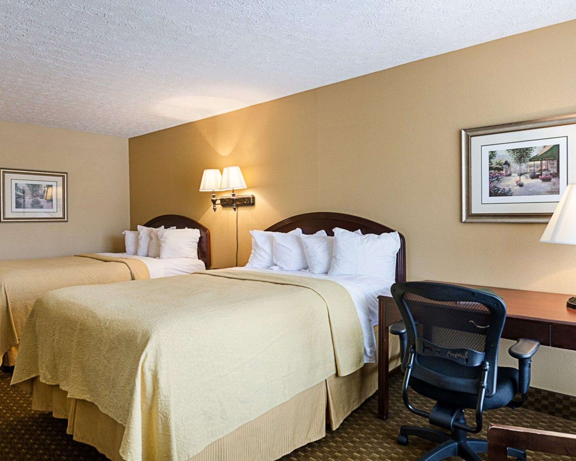 Quality Inn