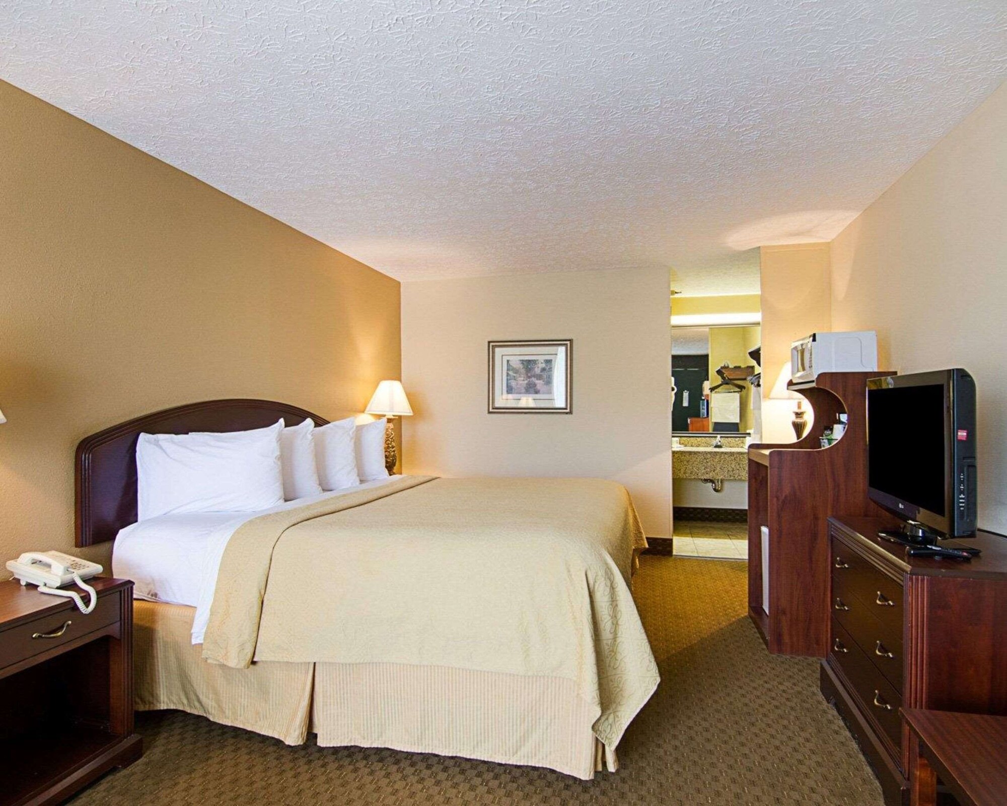 Quality Inn
