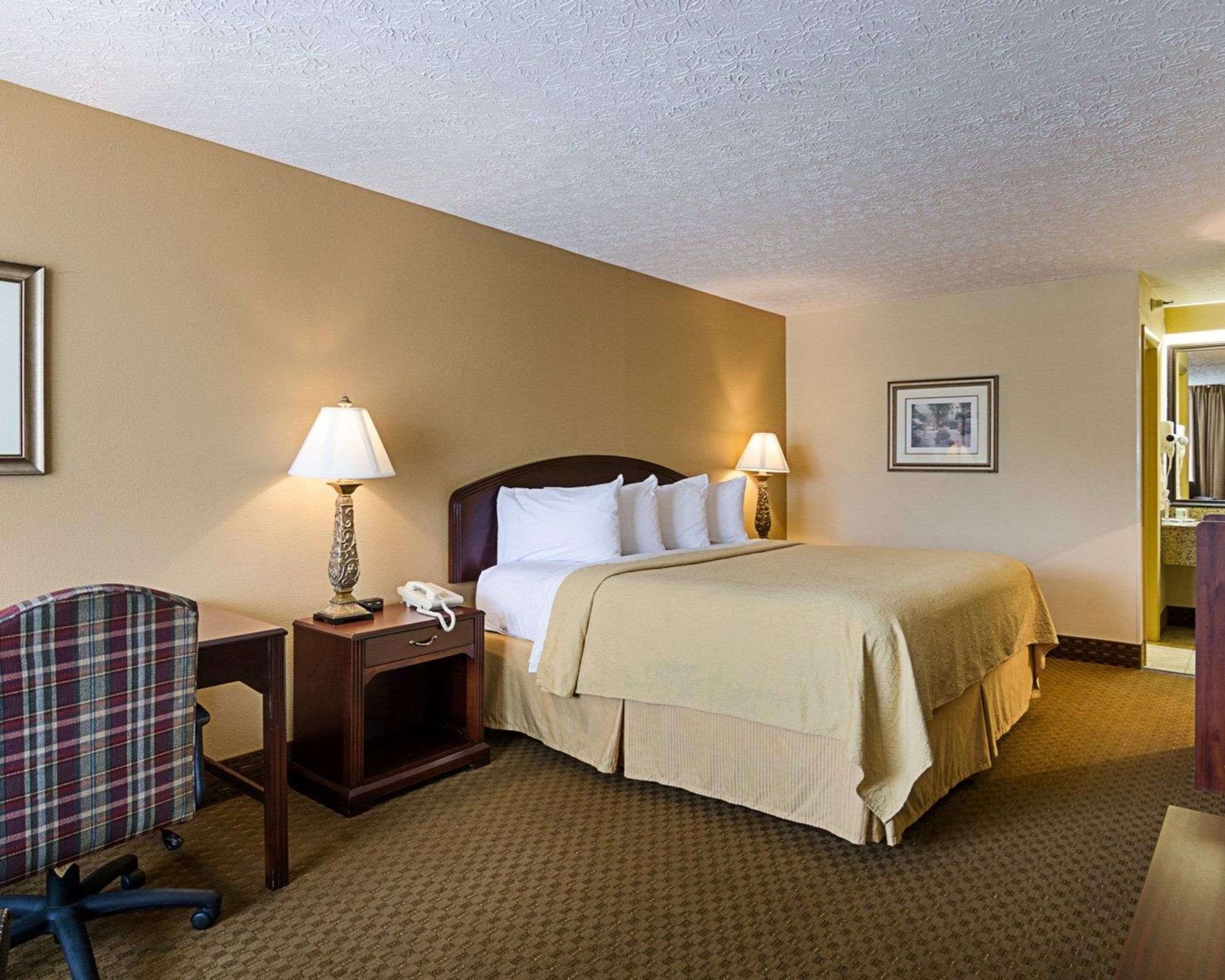 Quality Inn