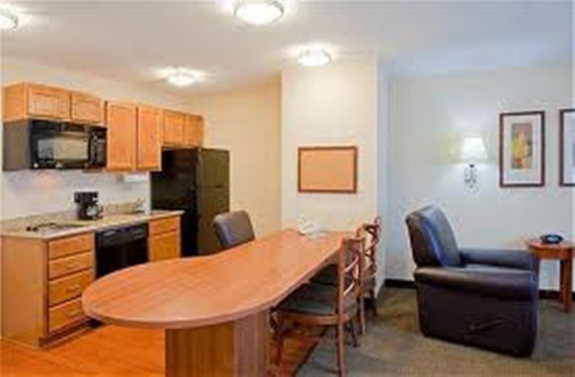 Candlewood Suites Logan