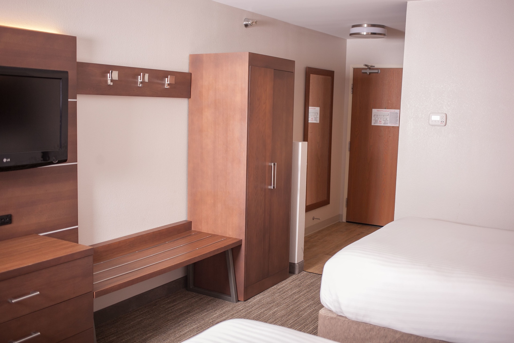 Holiday Inn Express & Suites Logan
