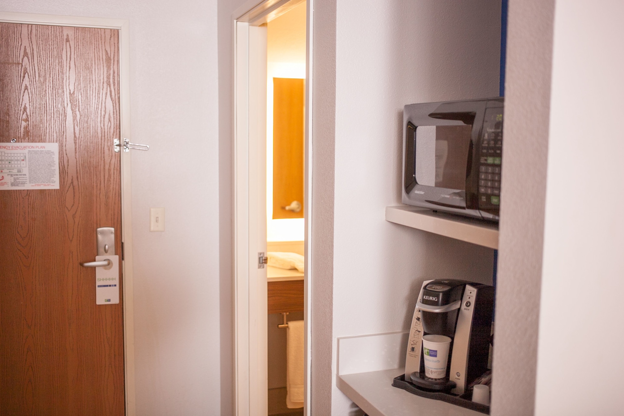 Holiday Inn Express & Suites Logan