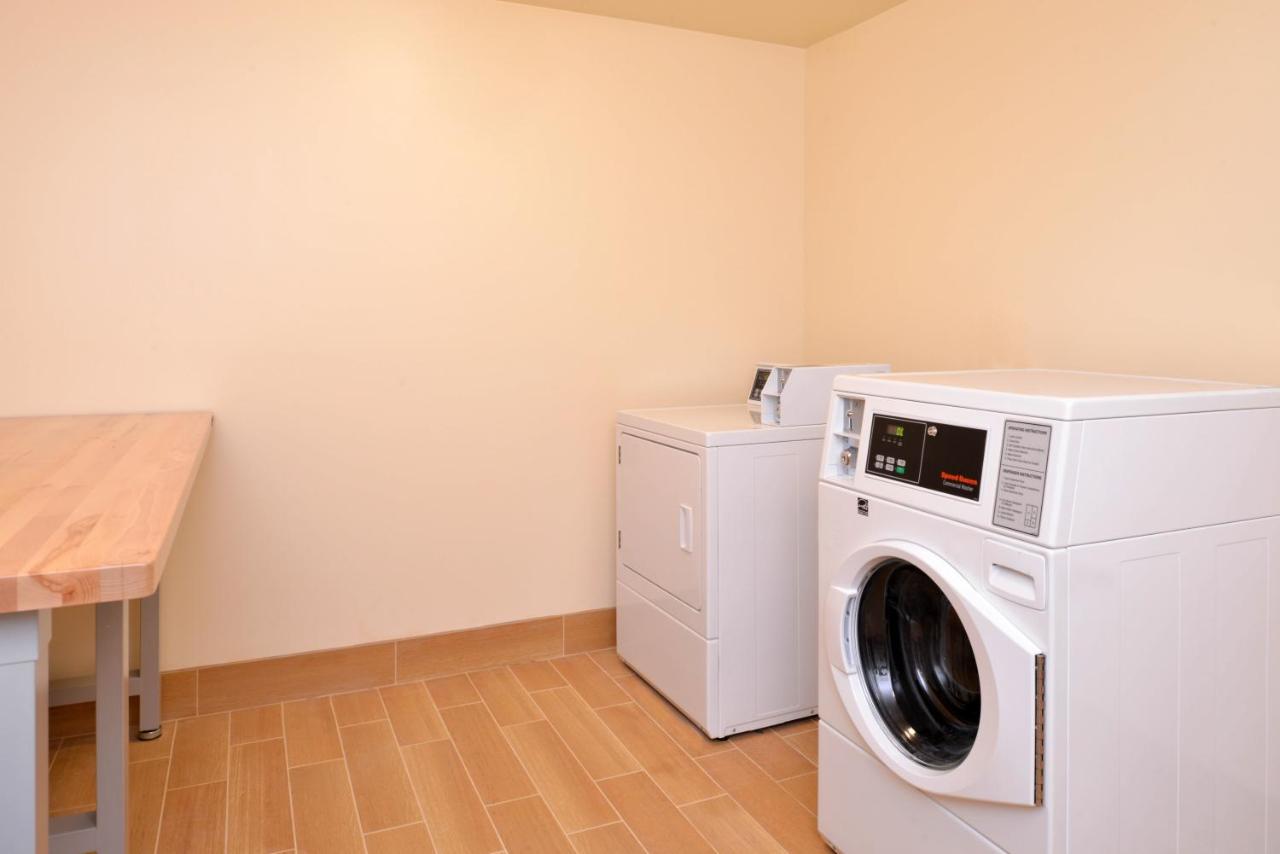 Fairfield Inn & Suites by Marriott Martinsburg