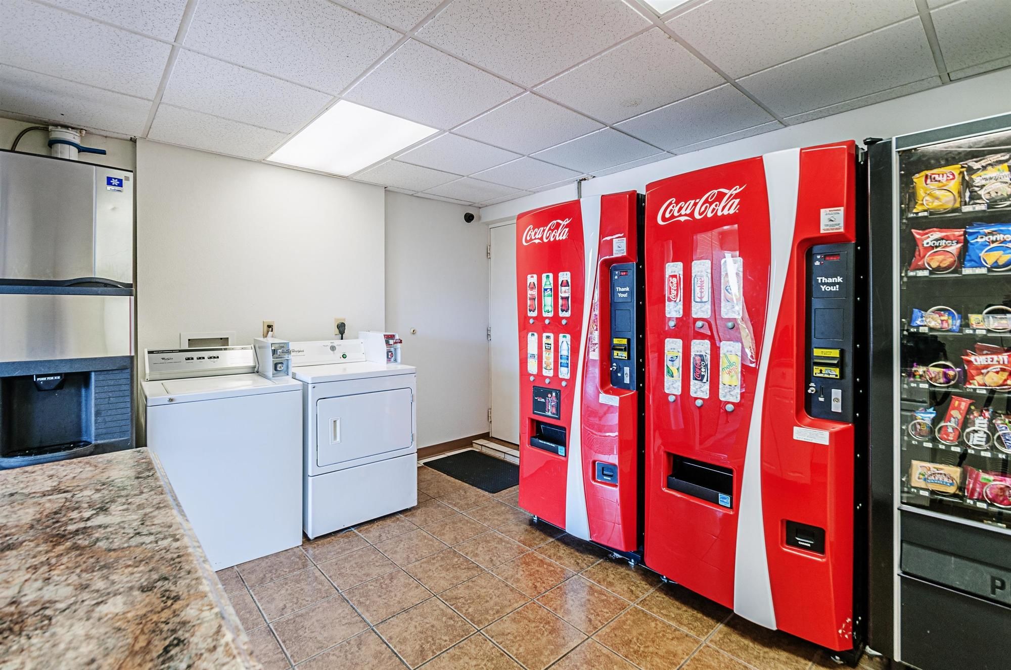 Motel 6 Martinsburg WV