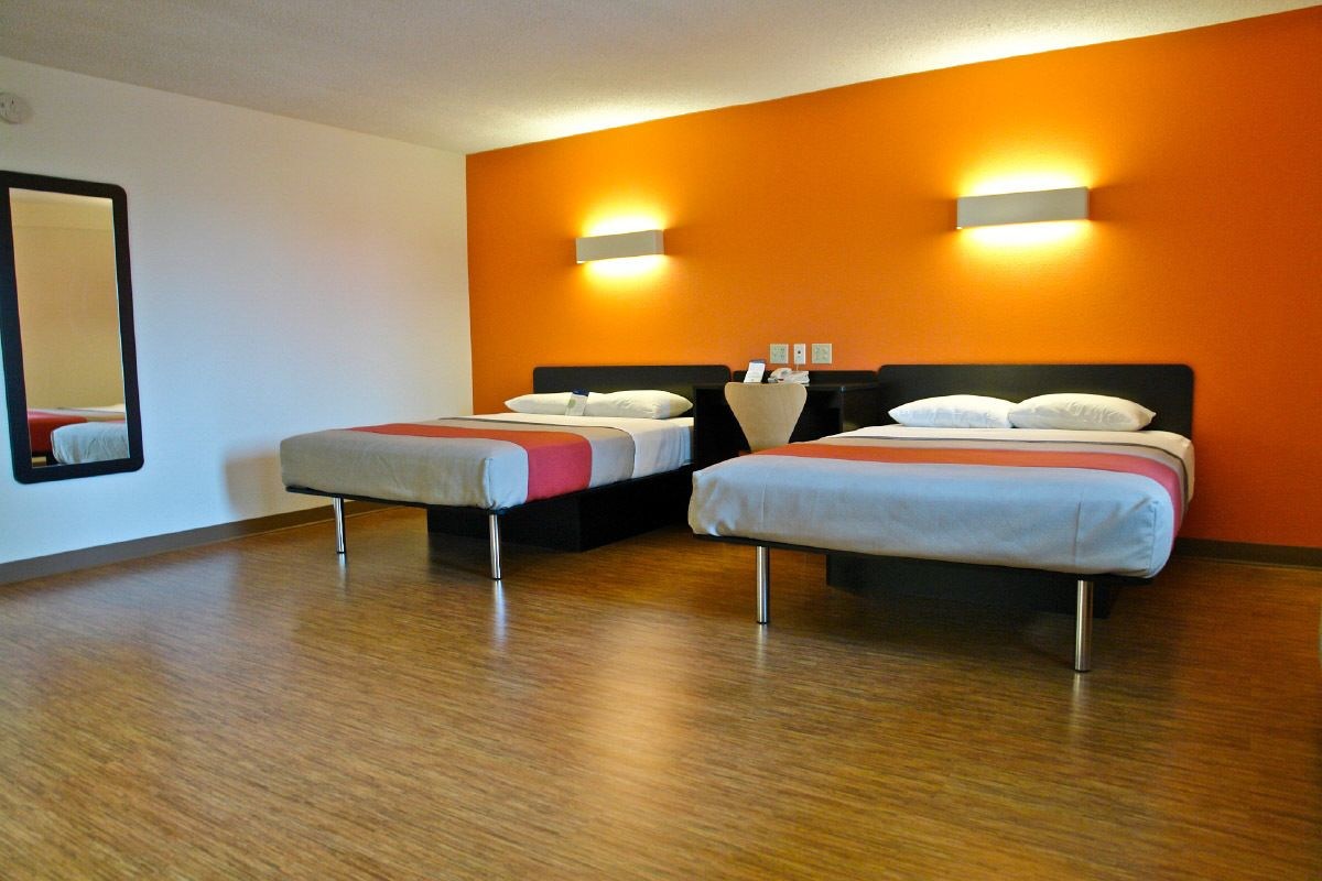 Motel 6 Martinsburg WV