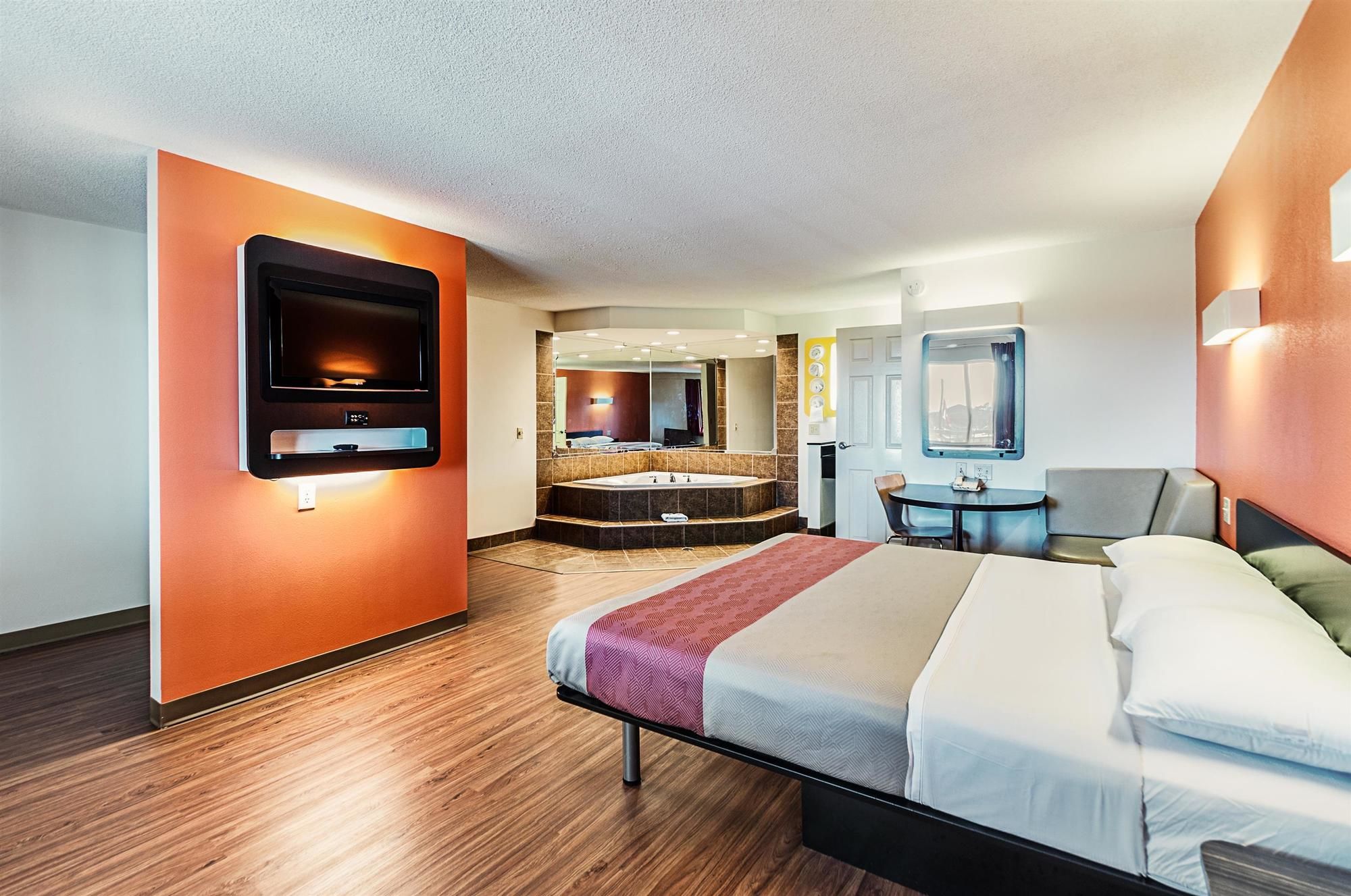 Motel 6 Martinsburg WV