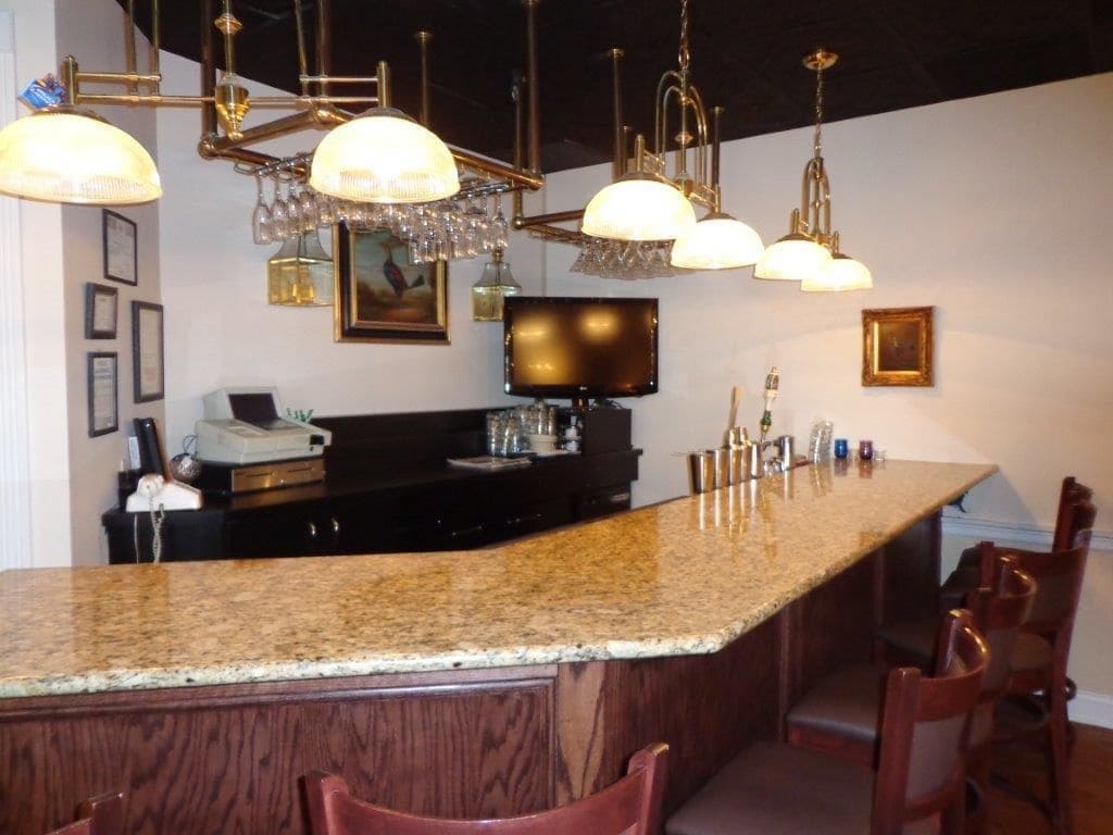Euro-Suites Hotel