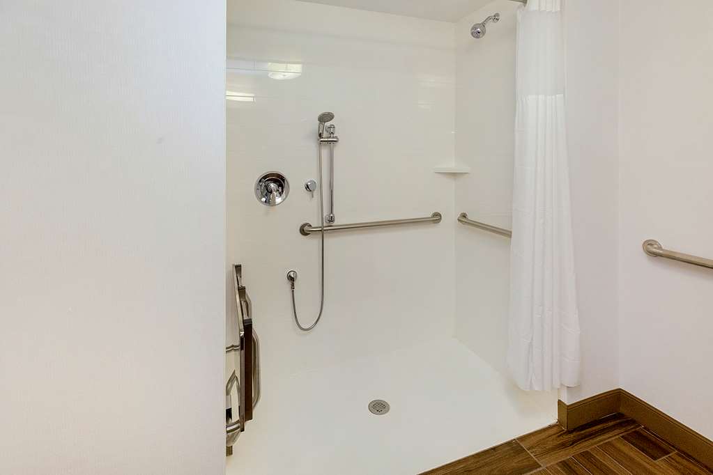 Hampton Inn & Suites Morgantown / University Town Centre