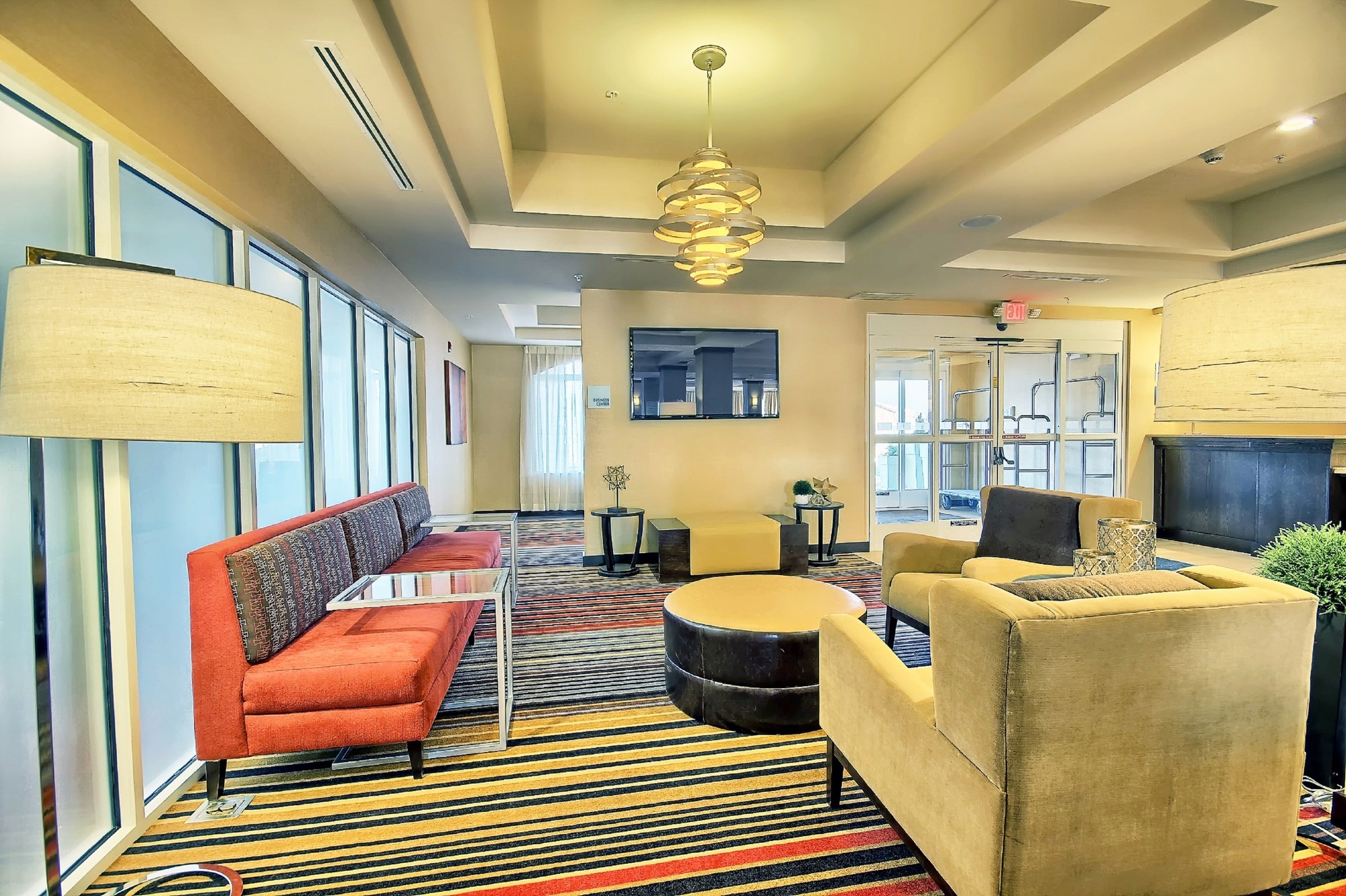 Holiday Inn Express & Suites New Martinsville