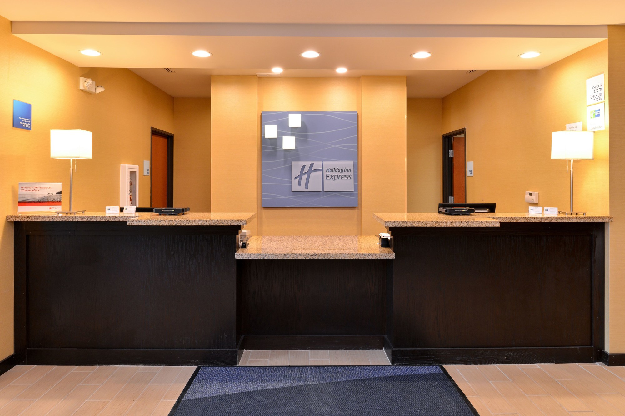 Holiday Inn Express & Suites New Martinsville