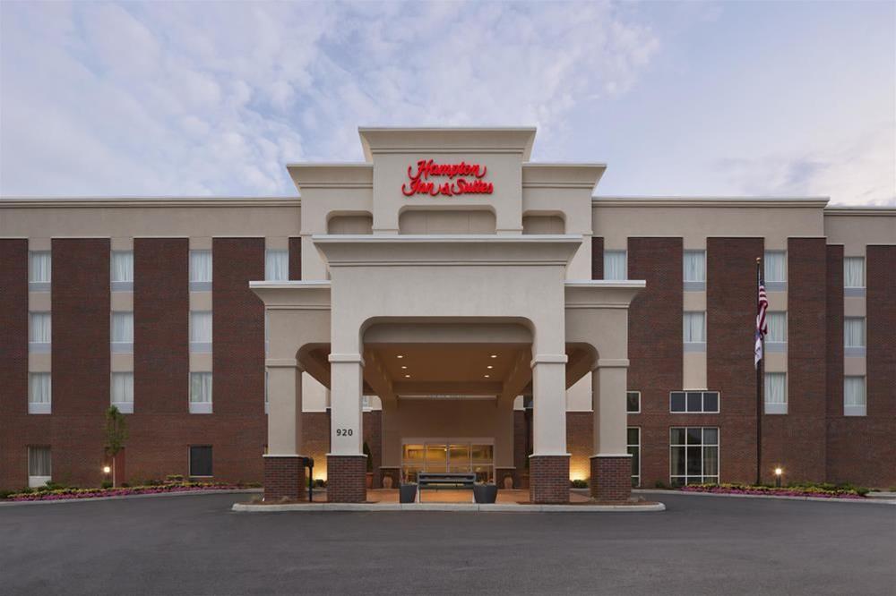 Hampton Inn & Suites Parkersburg Downtown