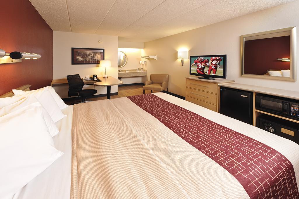 Red Roof Inn Parkersburg