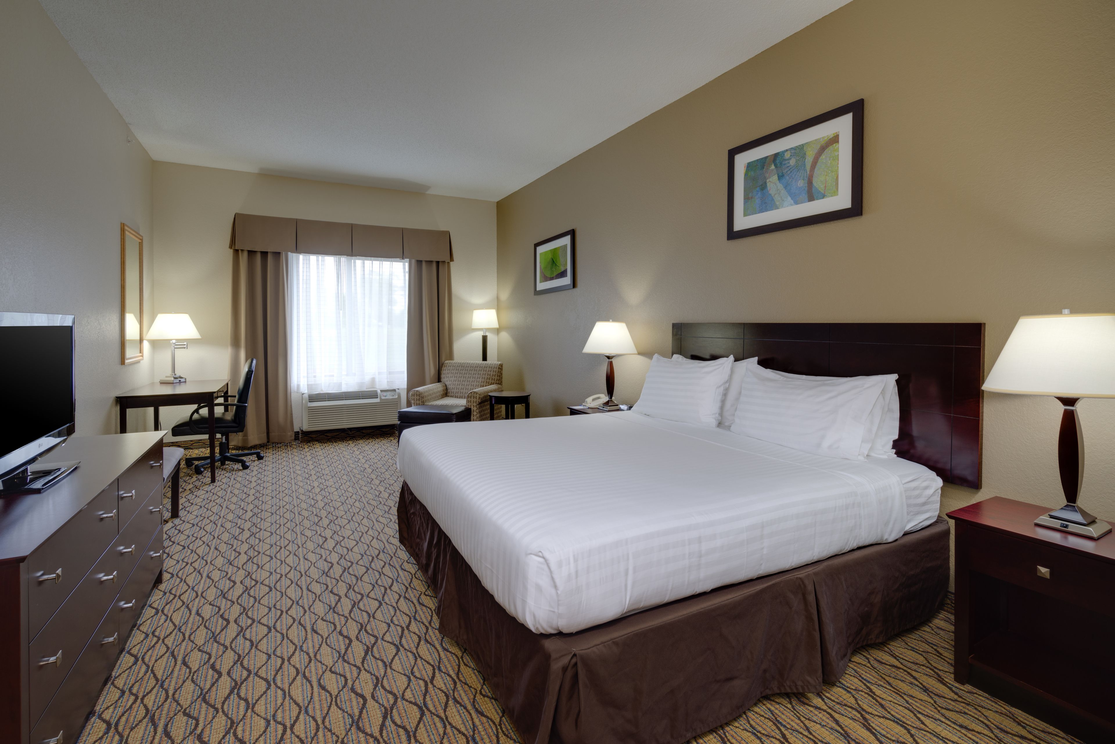 Holiday Inn Express Charles Town