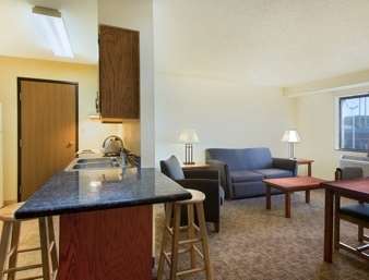 Super 8 by Wyndham Ripley