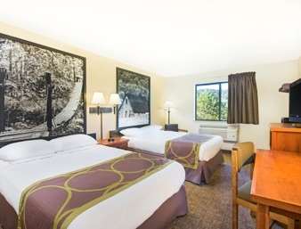 Super 8 by Wyndham Ripley