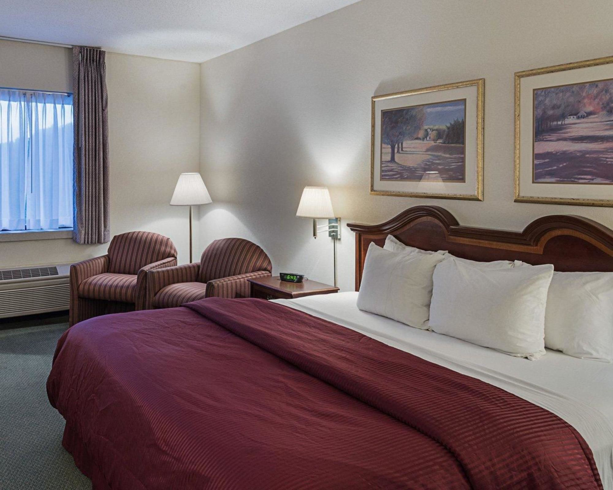 Clarion Hotel & Conference Center