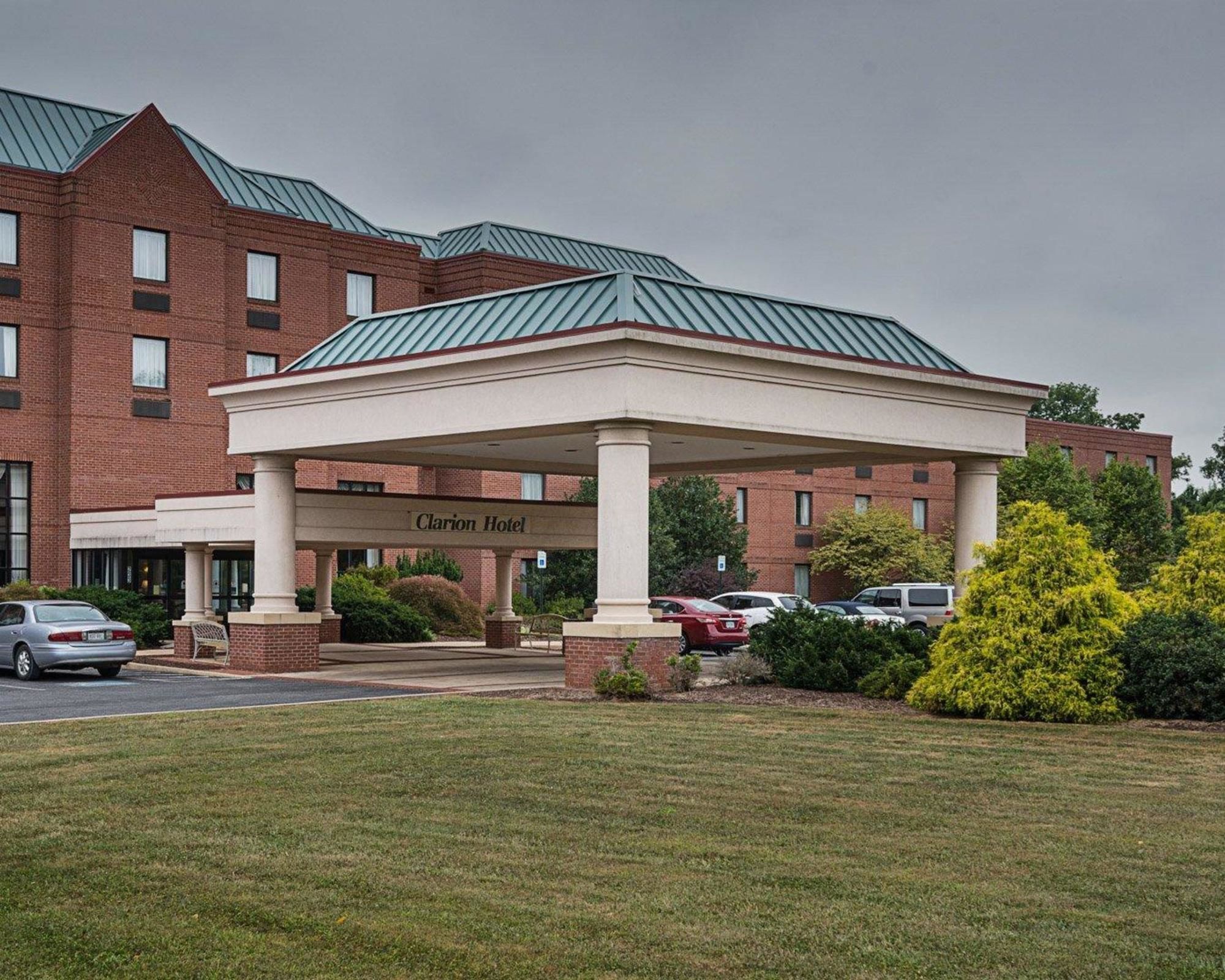 Clarion Hotel & Conference Center