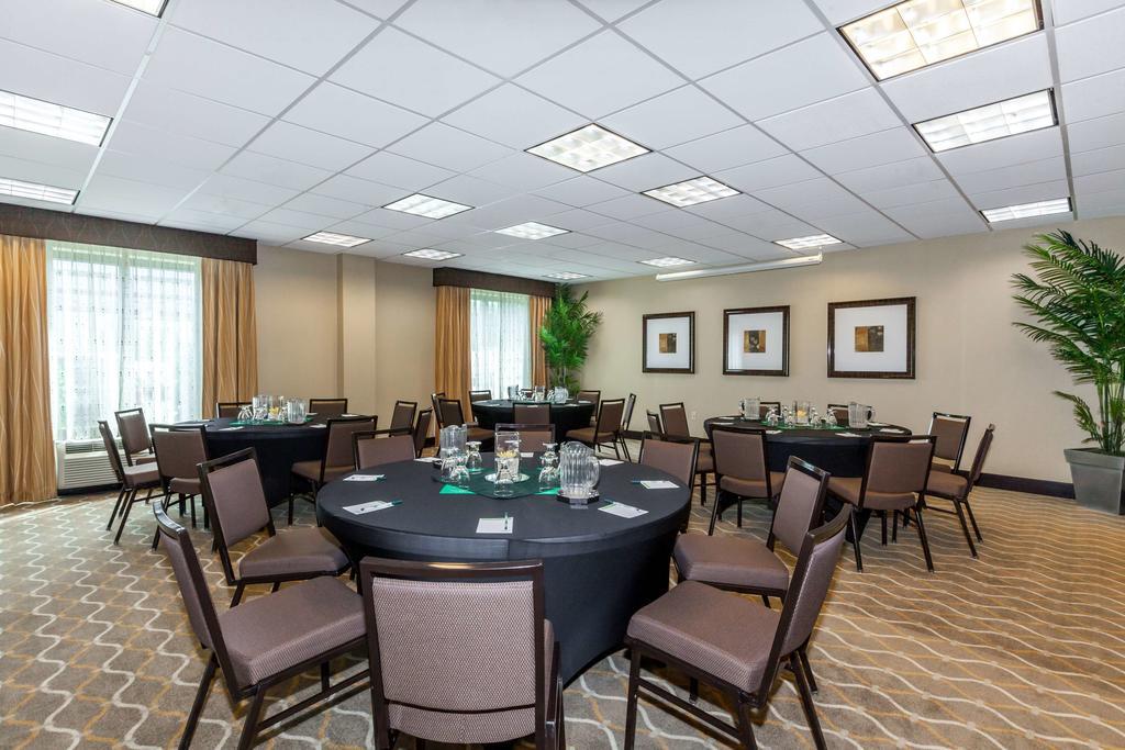 Fairfield Inn & Suites Charleston